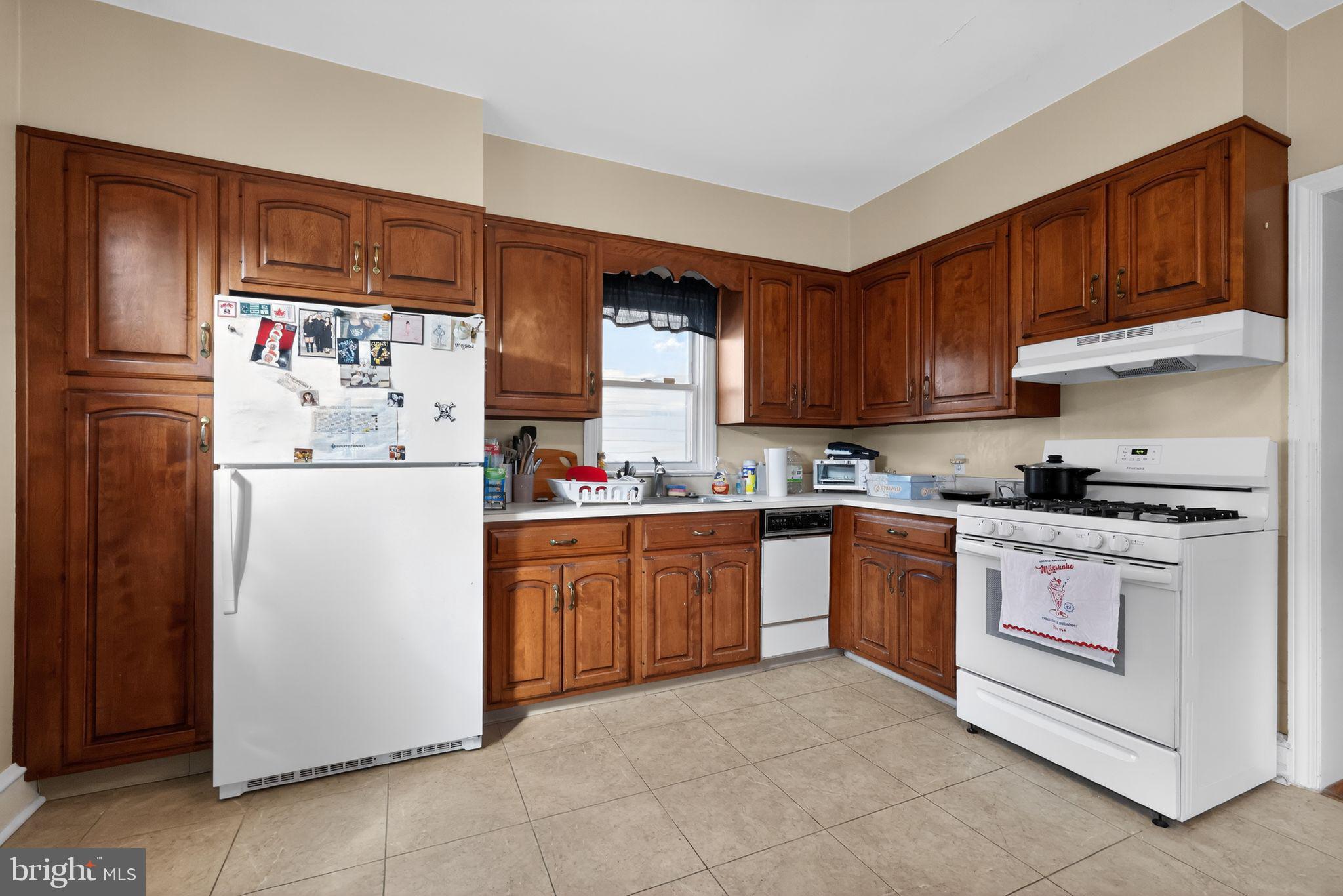 RHAWNHURST - Residential