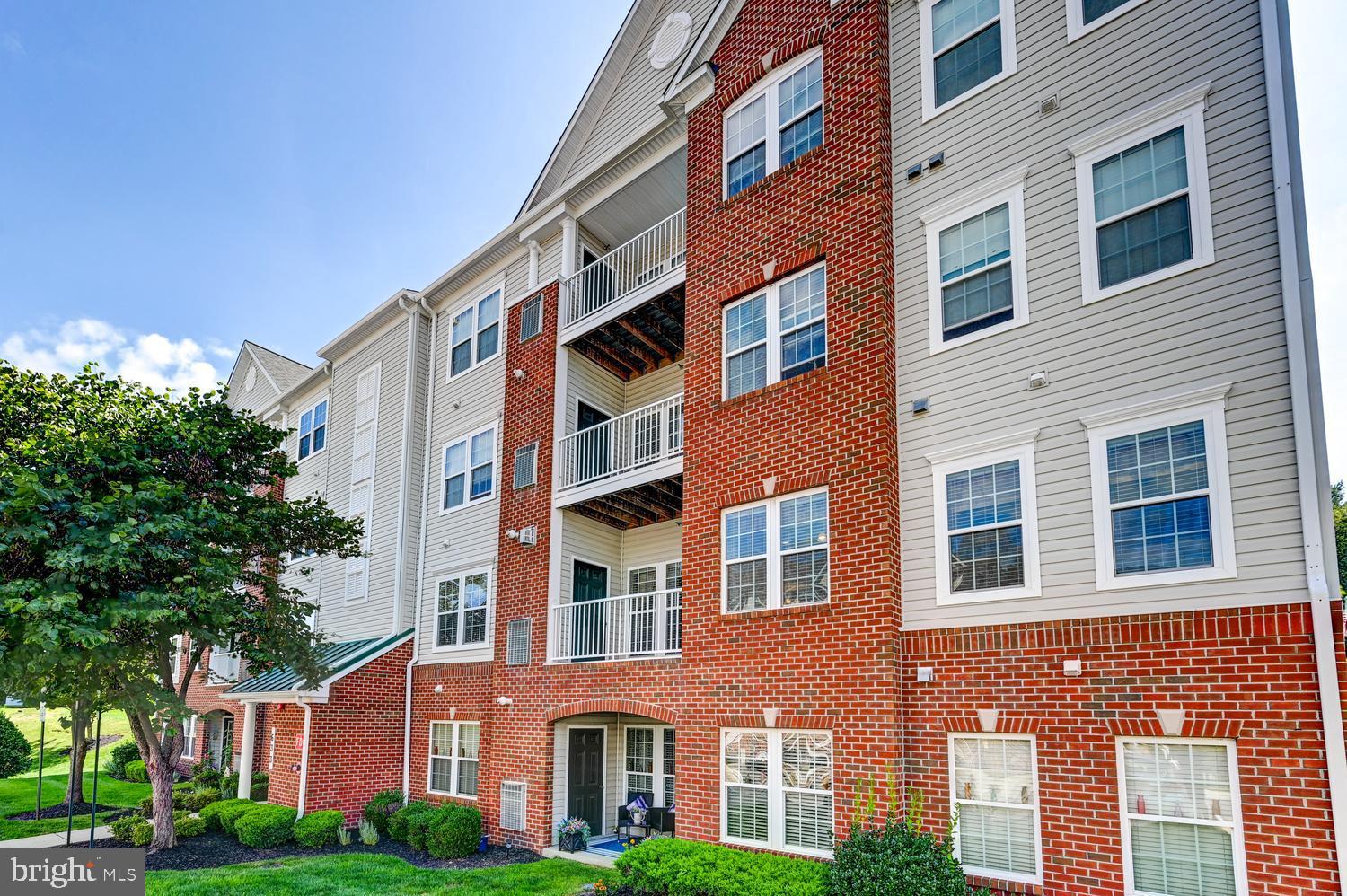 633 WALLINGFORD ROAD 204