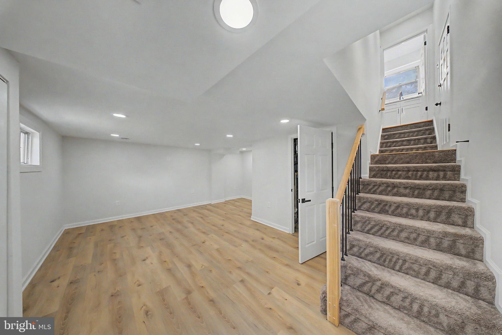 TEMPLE HILLS - Residential