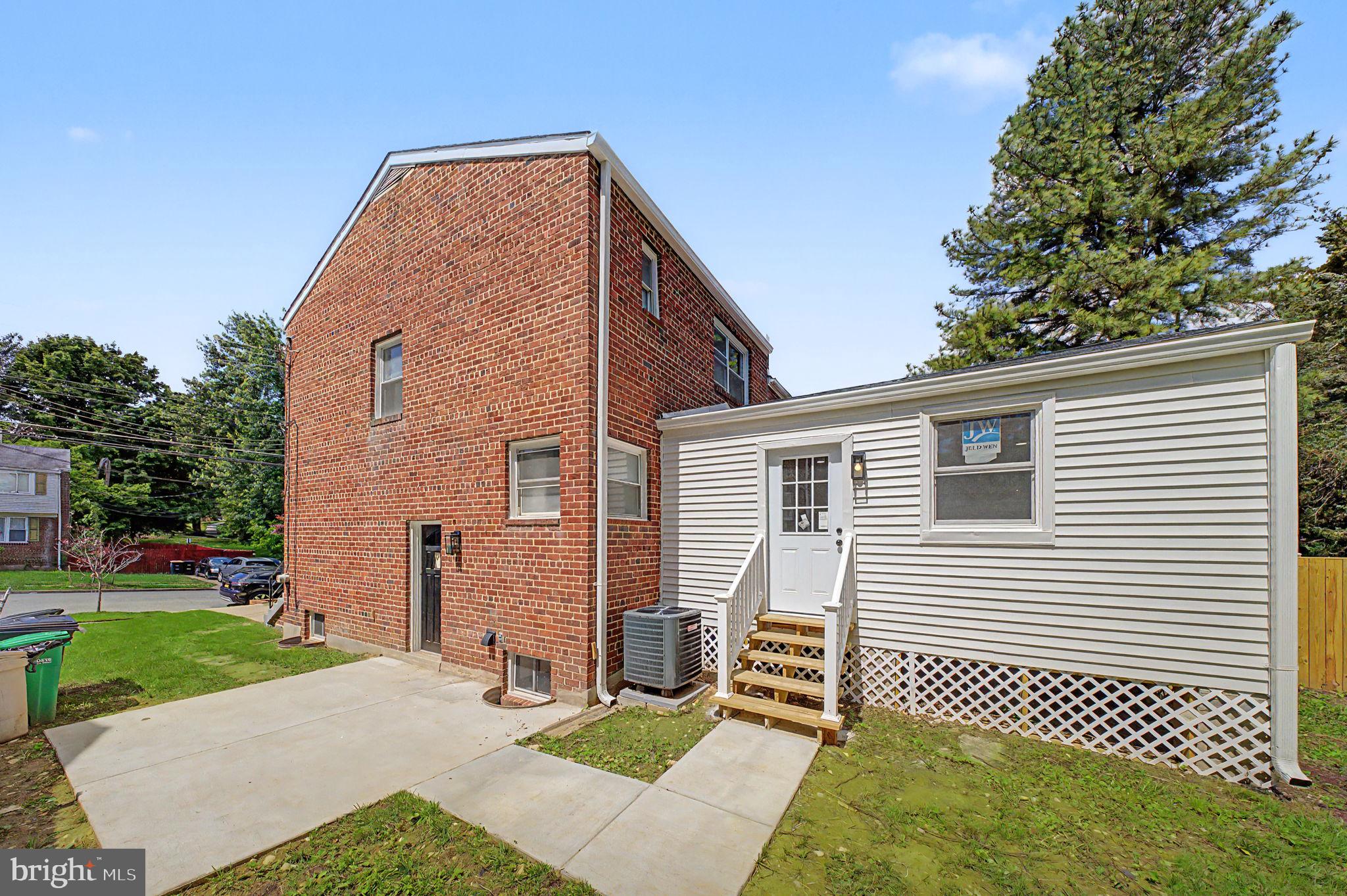TEMPLE HILLS - Residential