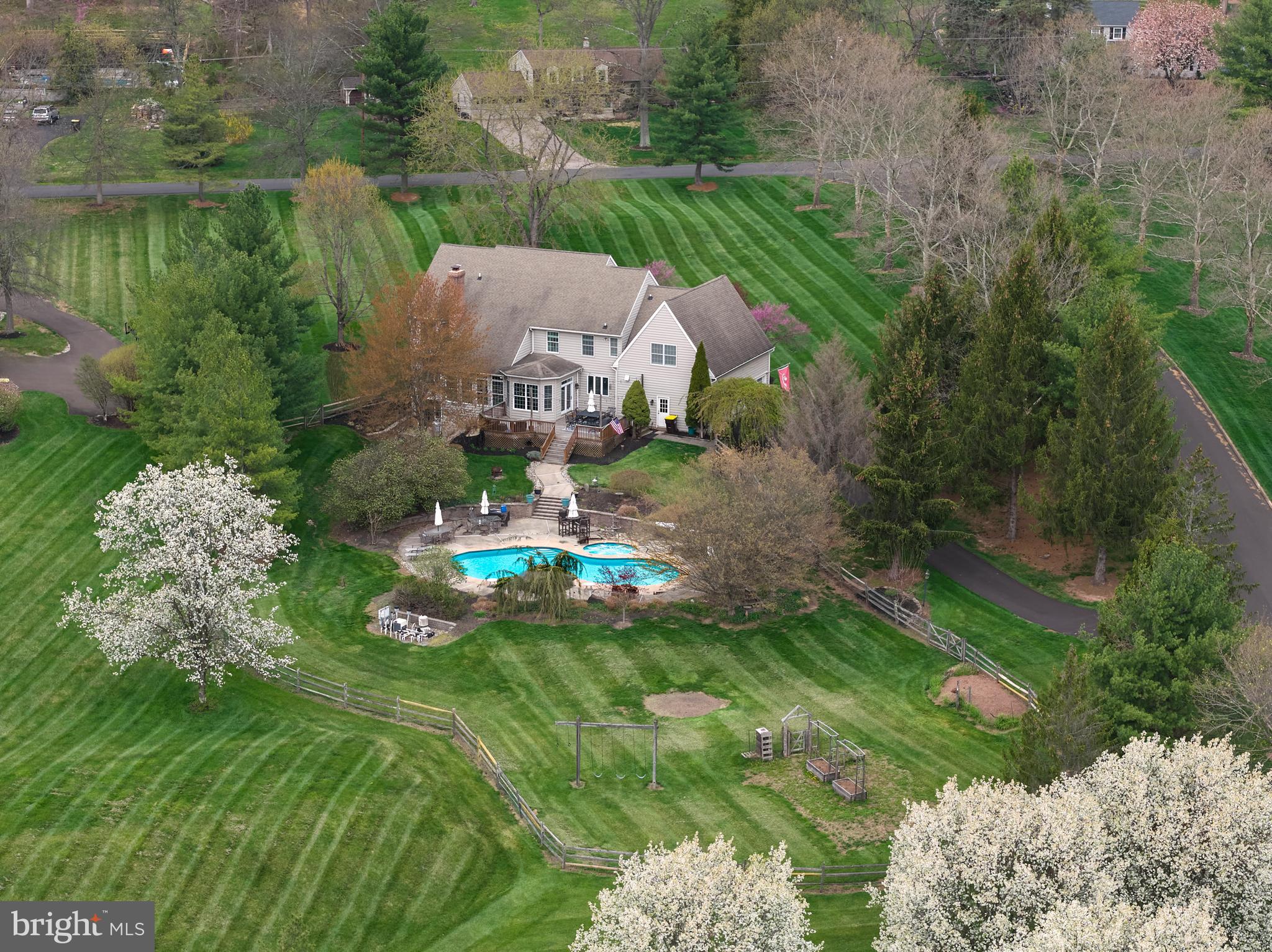 RIDGEVIEW FARMS - Residential