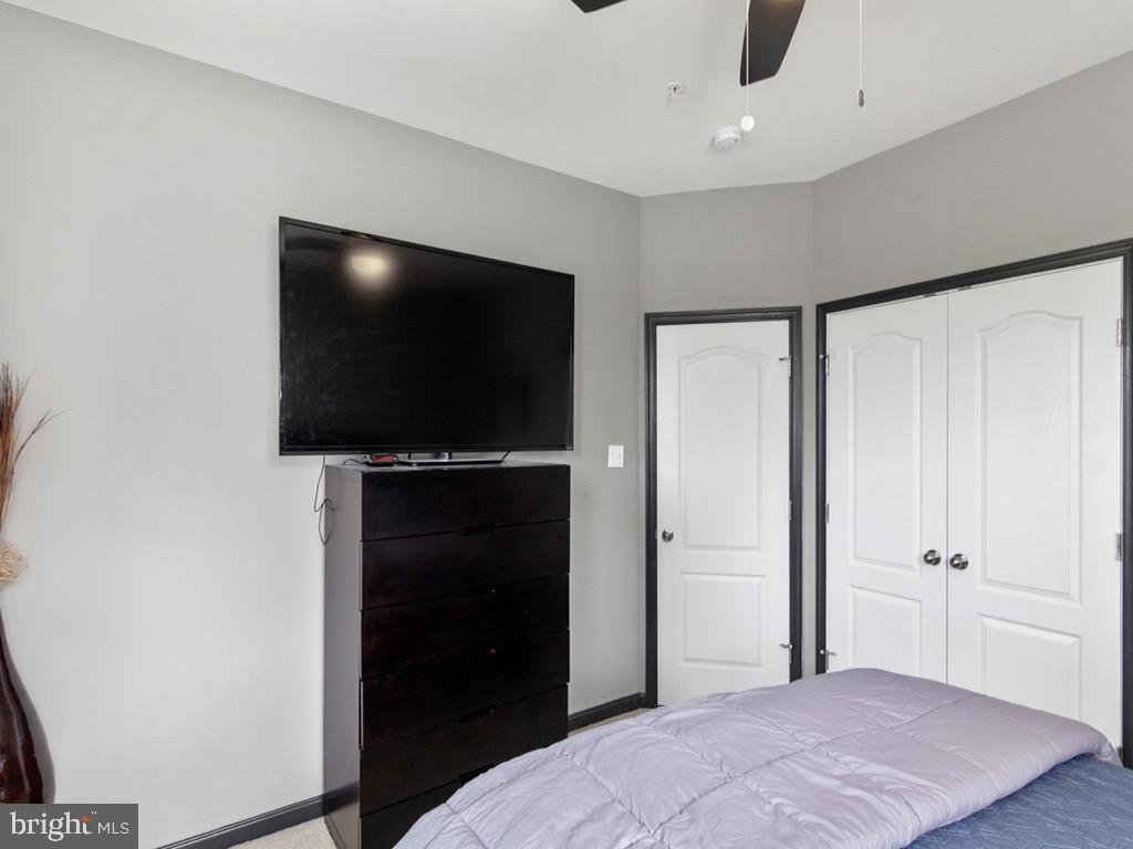 WALLACE LANDING - Residential