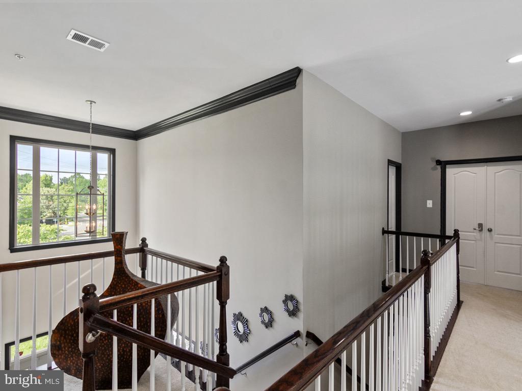 WALLACE LANDING - Residential