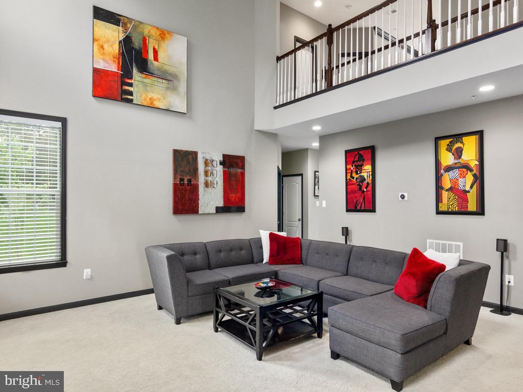 WALLACE LANDING - Residential