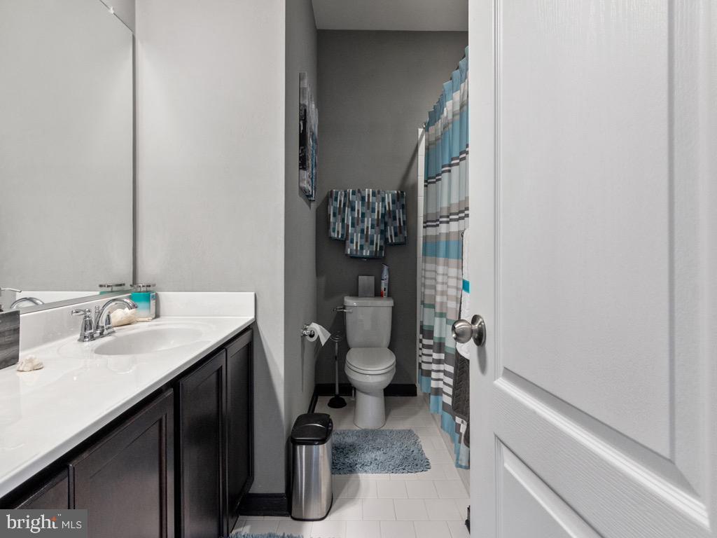 WALLACE LANDING - Residential