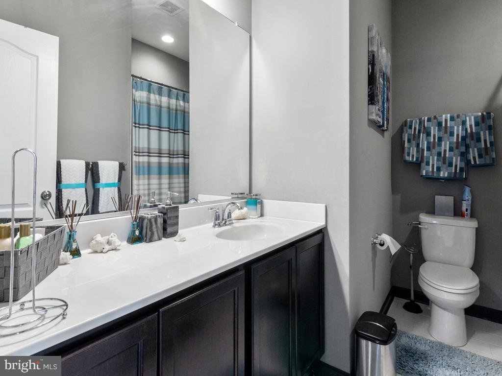 WALLACE LANDING - Residential