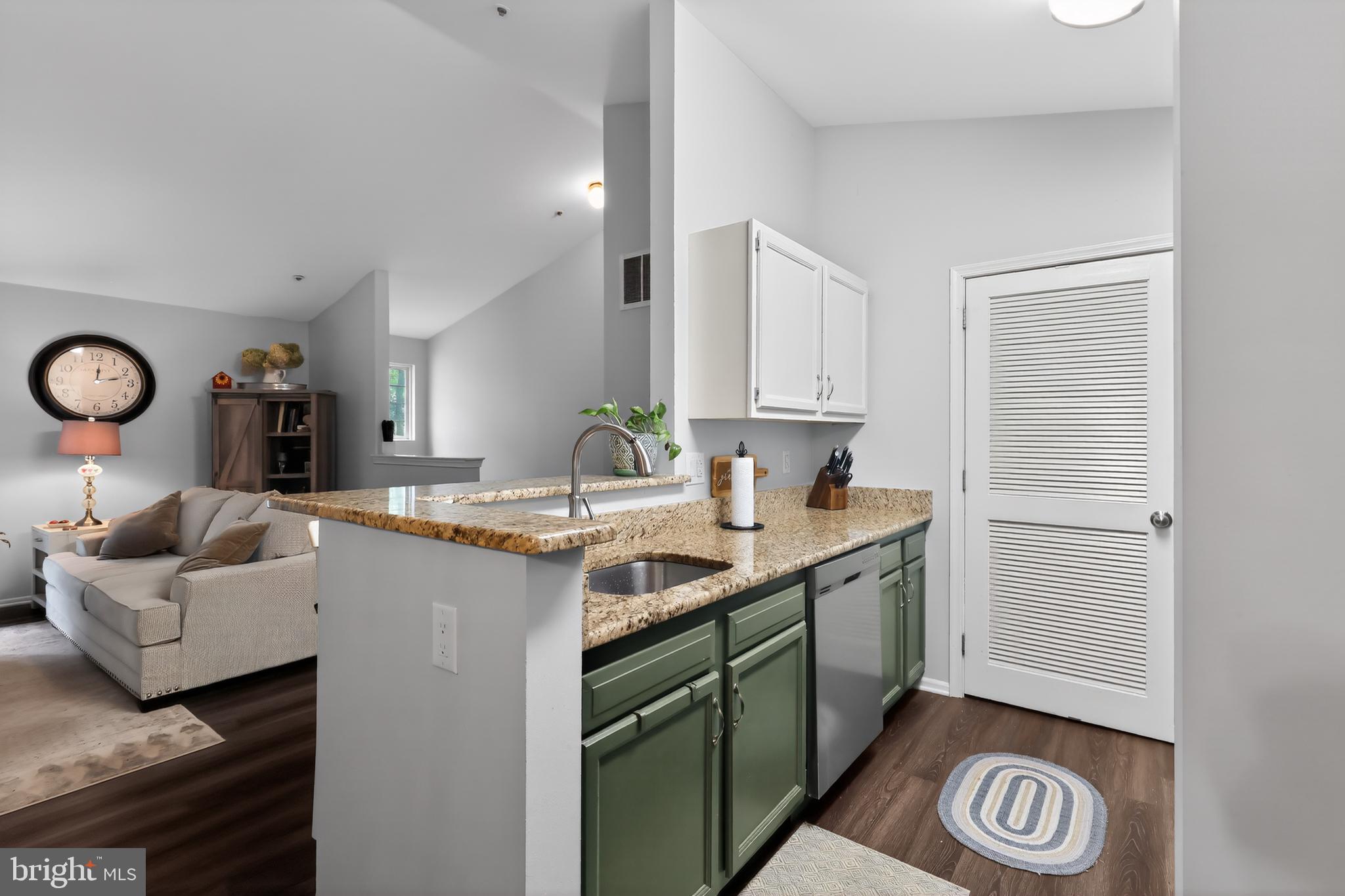 146 CRESTMONT DRIVE