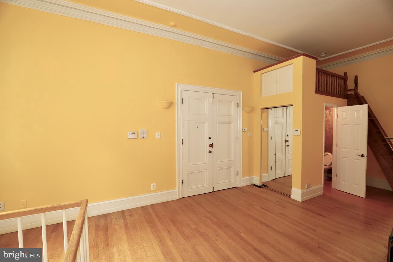 SPRING GARDEN - Residential Lease