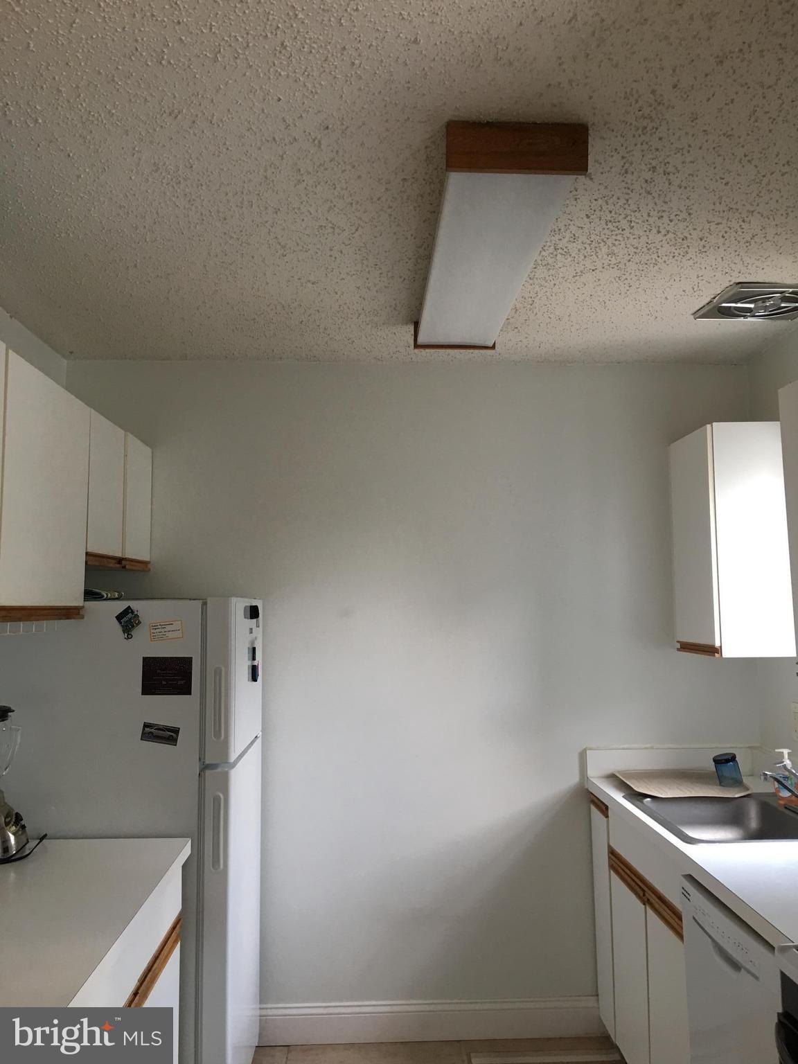 POTOWMACK CROSSING - Residential Lease