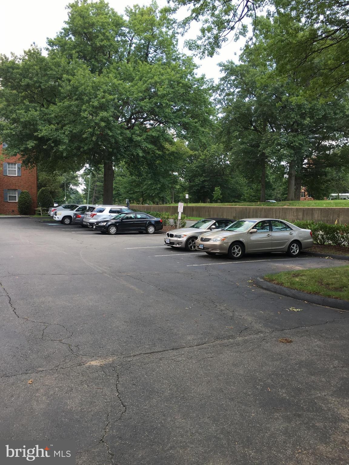 POTOWMACK CROSSING - Residential Lease