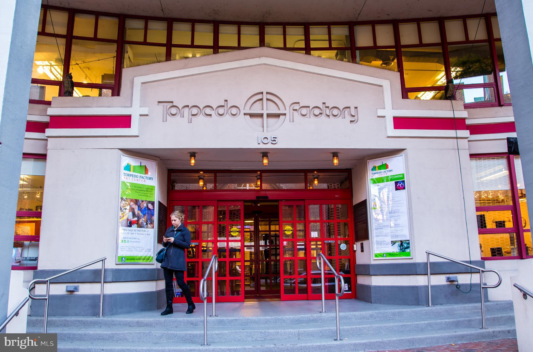 POTOWMACK CROSSING - Residential Lease