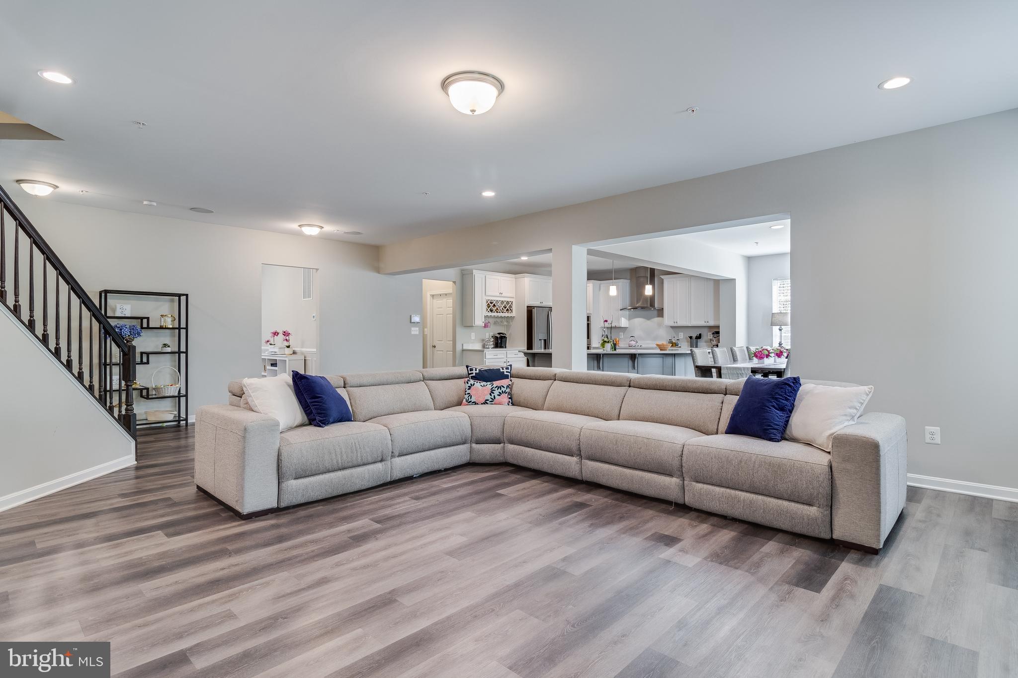 OLIVERS CROSSING - Residential