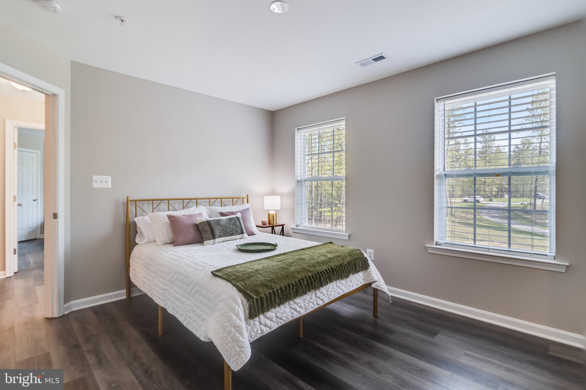 OLIVERS CROSSING - Residential