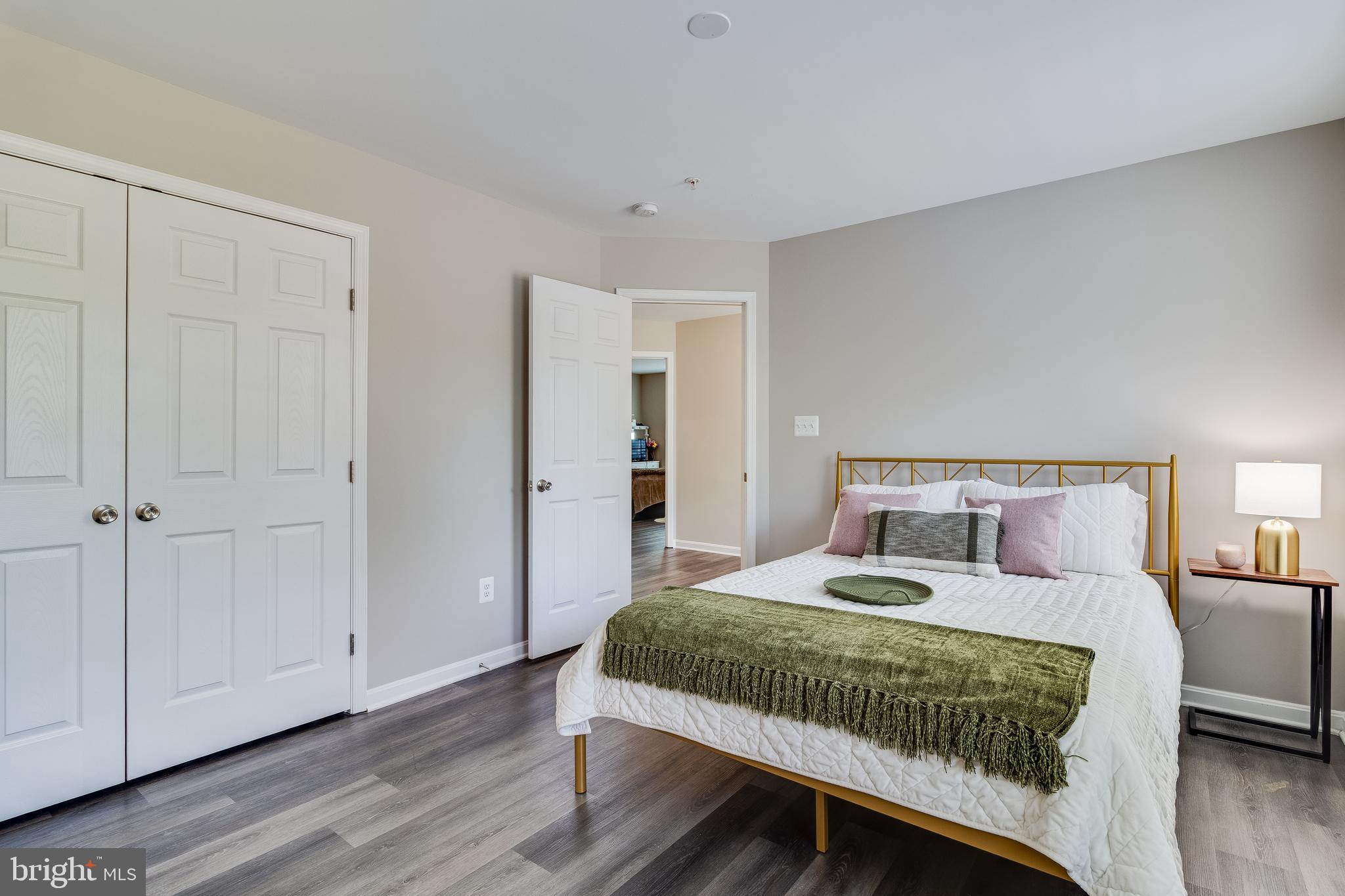 OLIVERS CROSSING - Residential