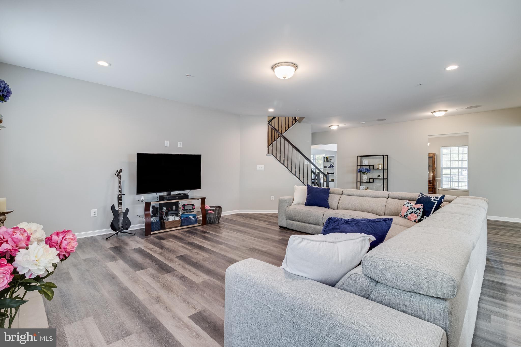 OLIVERS CROSSING - Residential