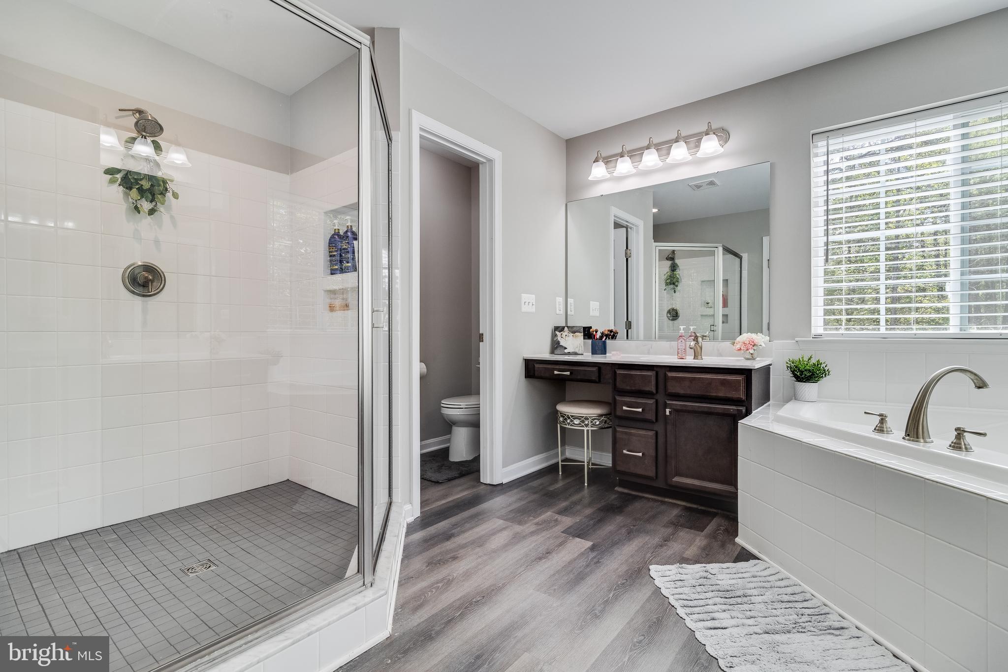 OLIVERS CROSSING - Residential