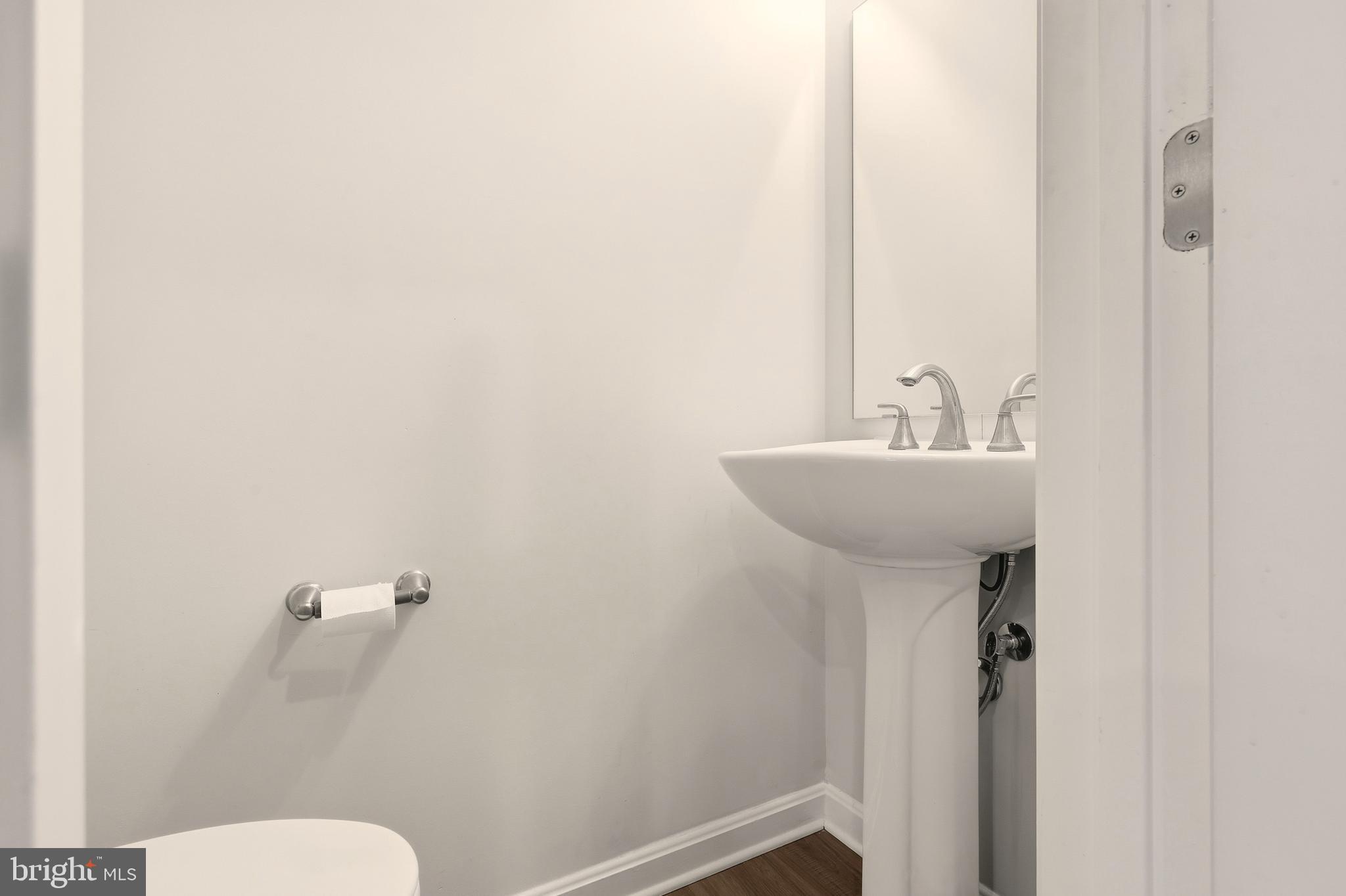 HUNTWELL WEST - Residential