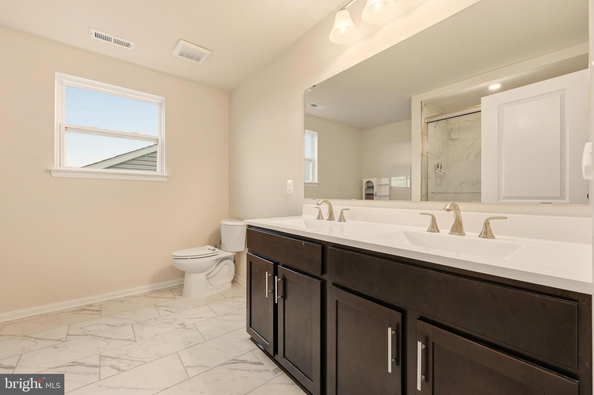 HUNTWELL WEST - Residential