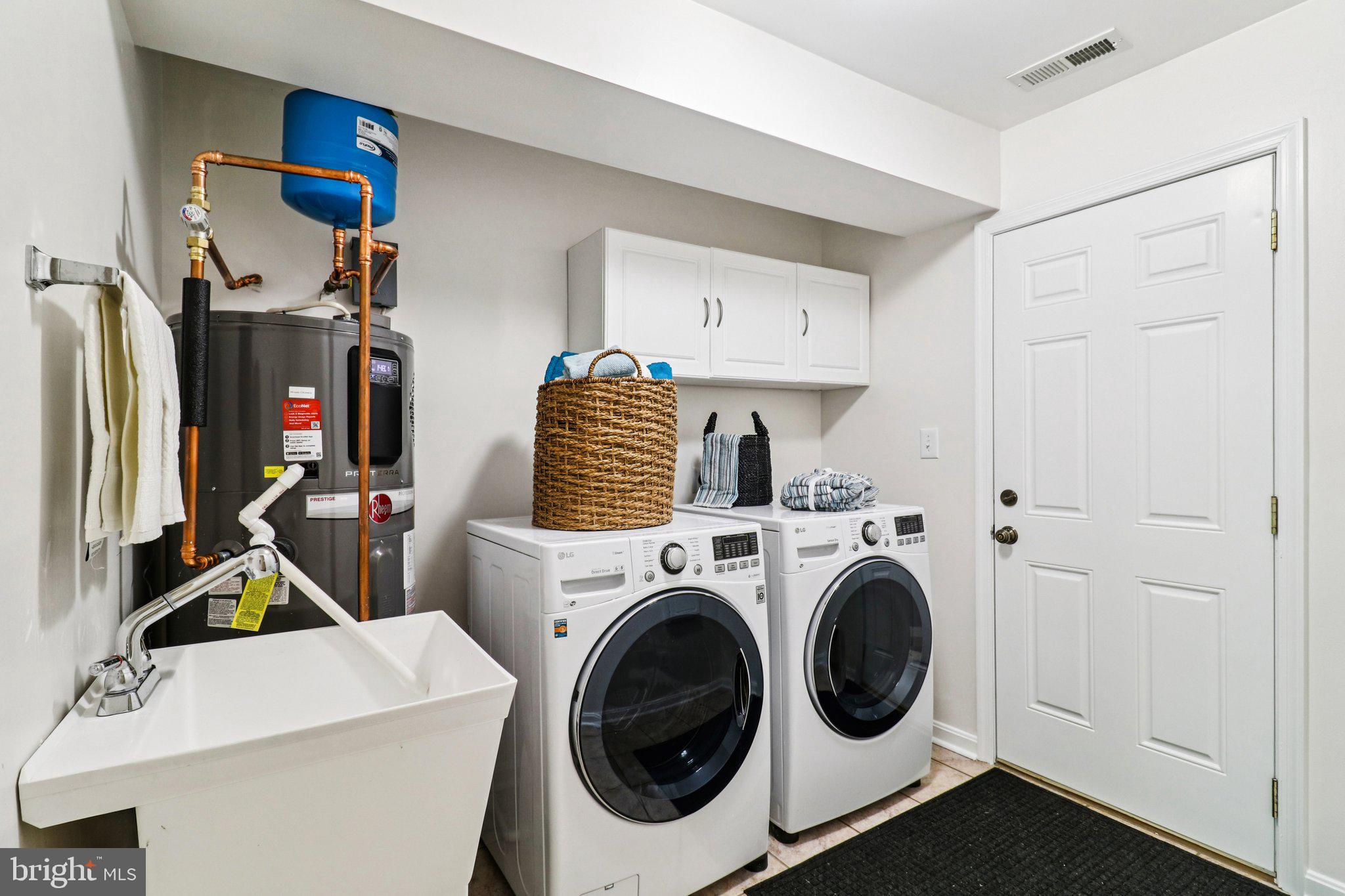 WILDEWOOD NEIGHBORHOOD ONE - Residential