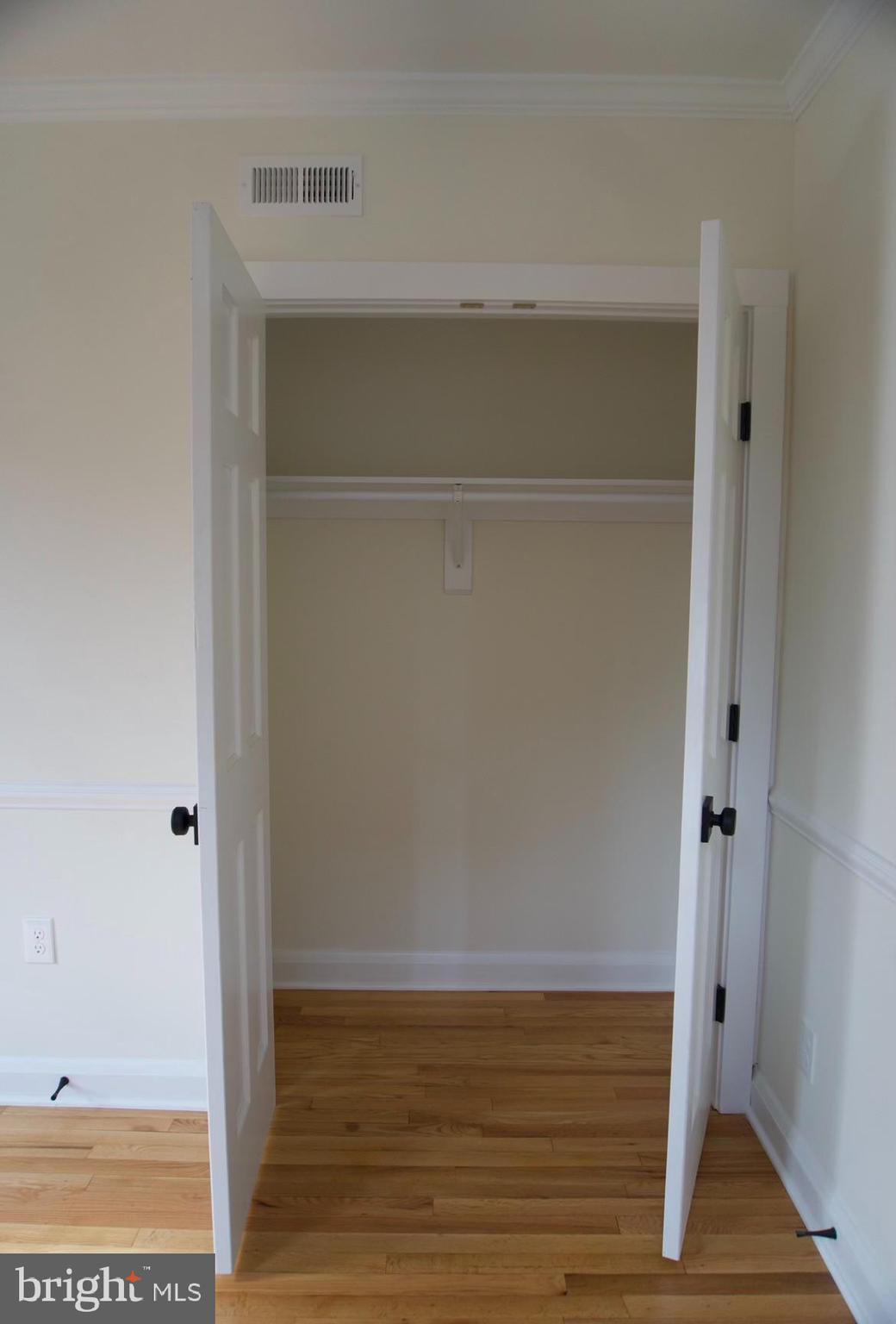 STONELEIGH - Residential Lease