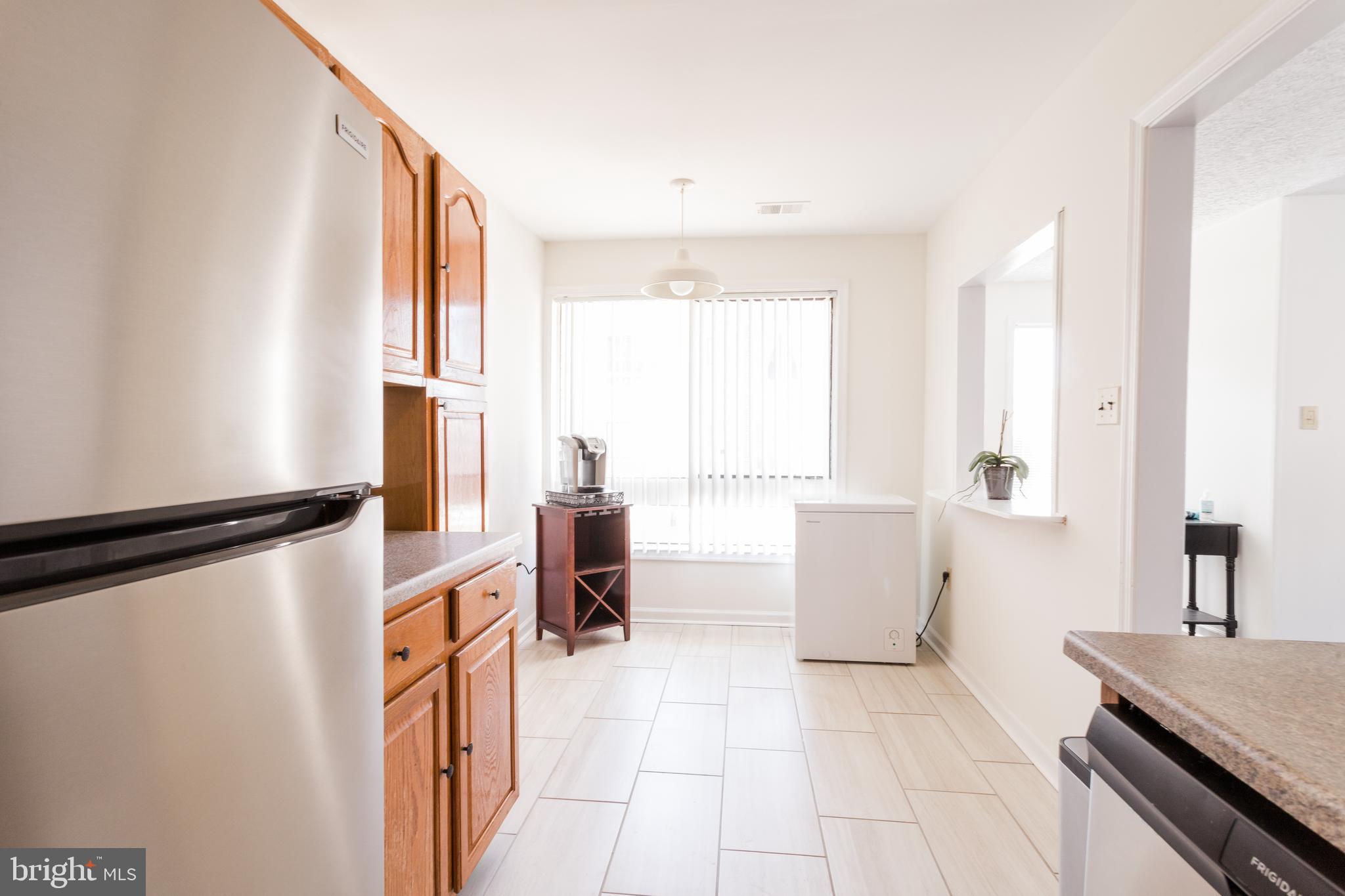 COVERSTONE SQUARE - Residential