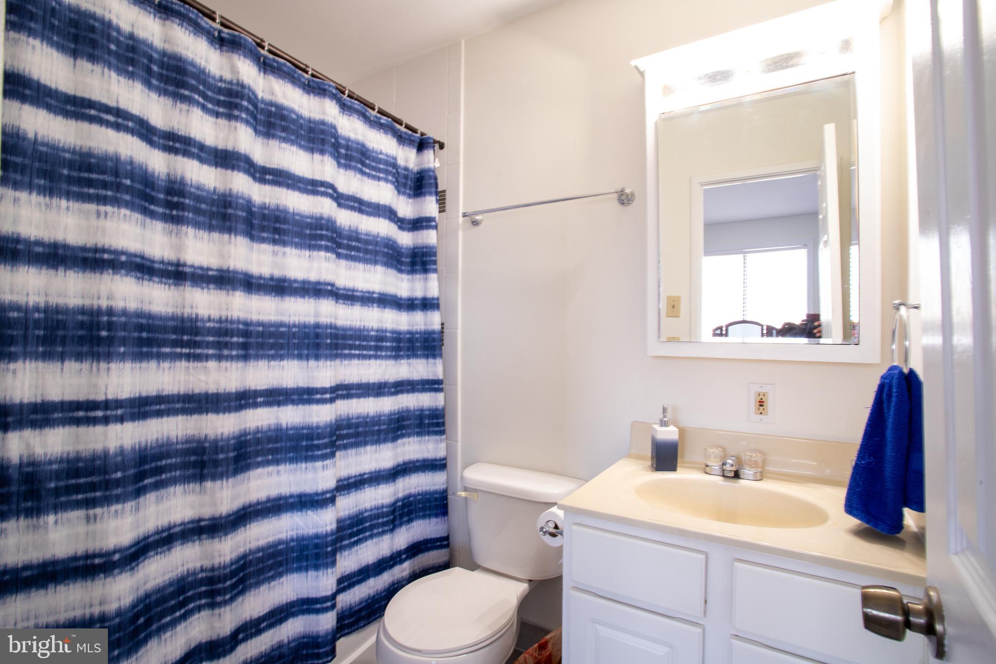 COVERSTONE SQUARE - Residential