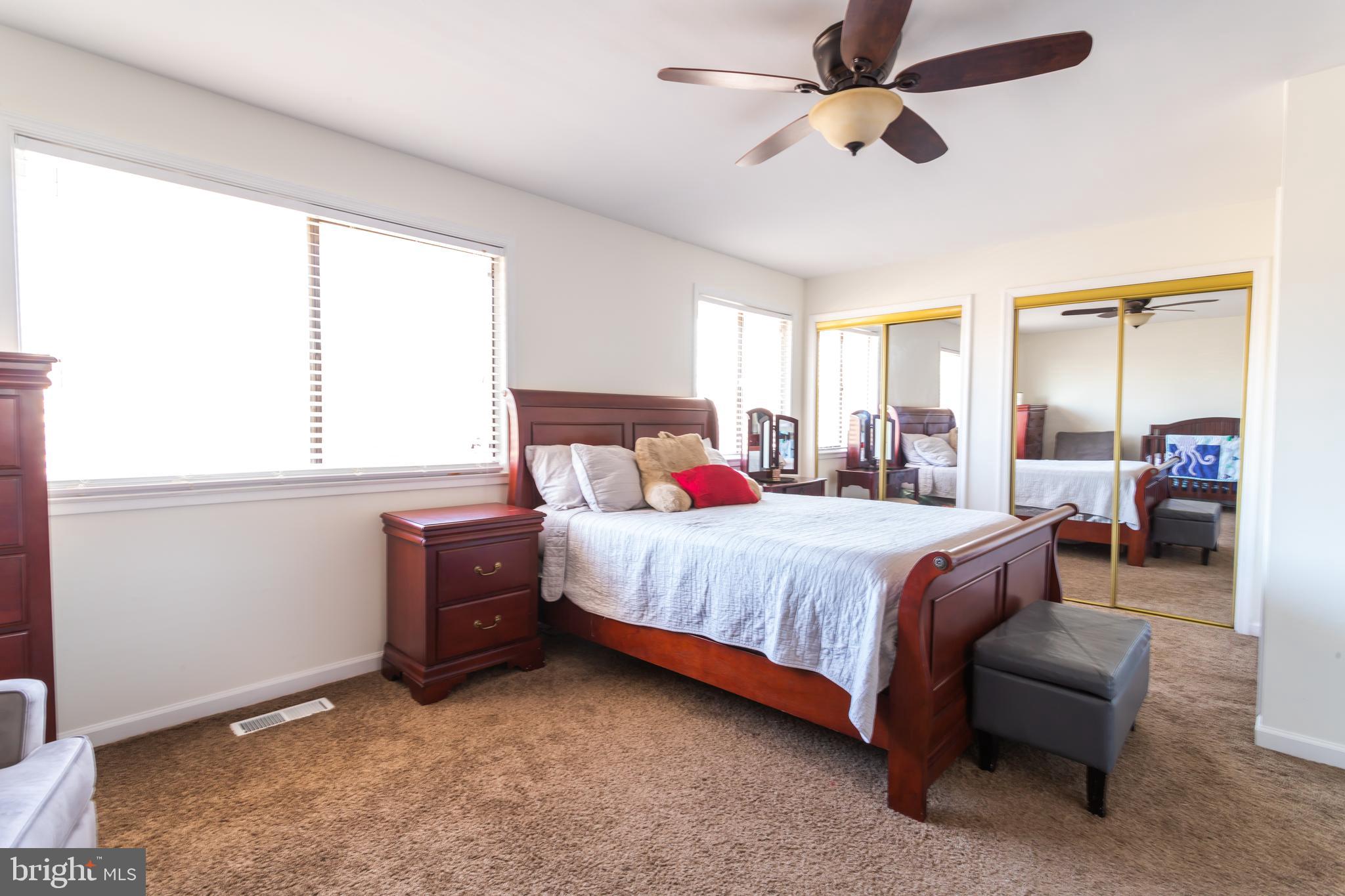 COVERSTONE SQUARE - Residential