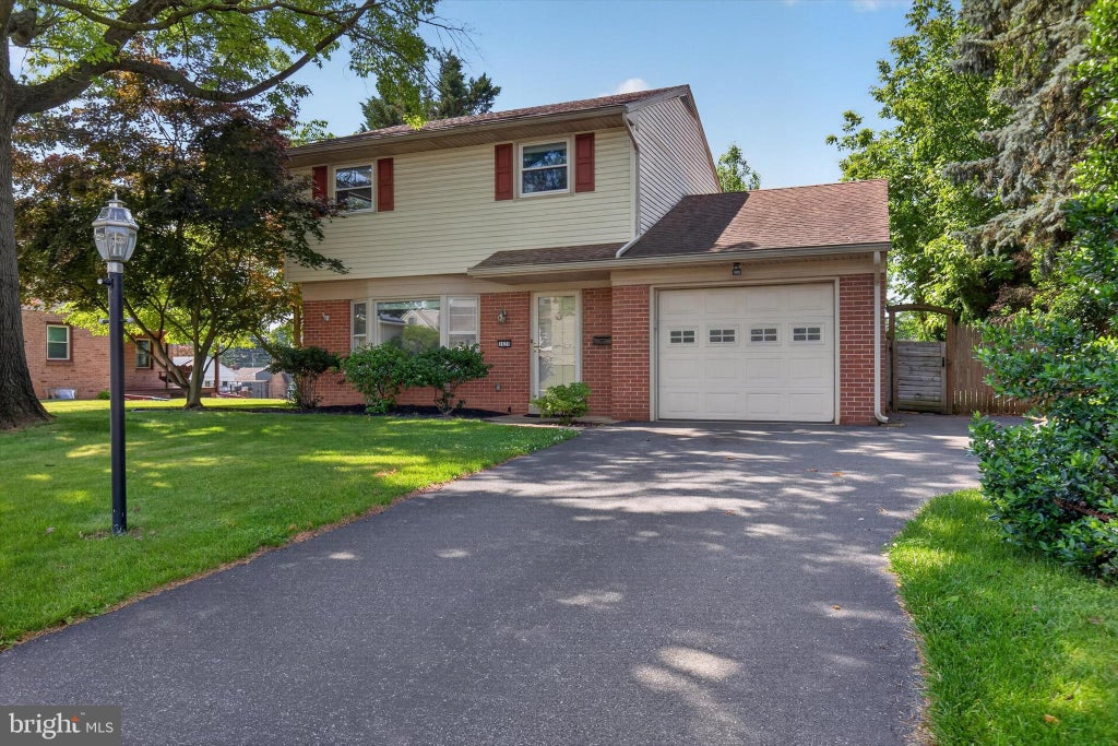 Photo of 1620 Stevens Street, EAST PETERSBURG, PA 17520 (MLS # PALA2090086)