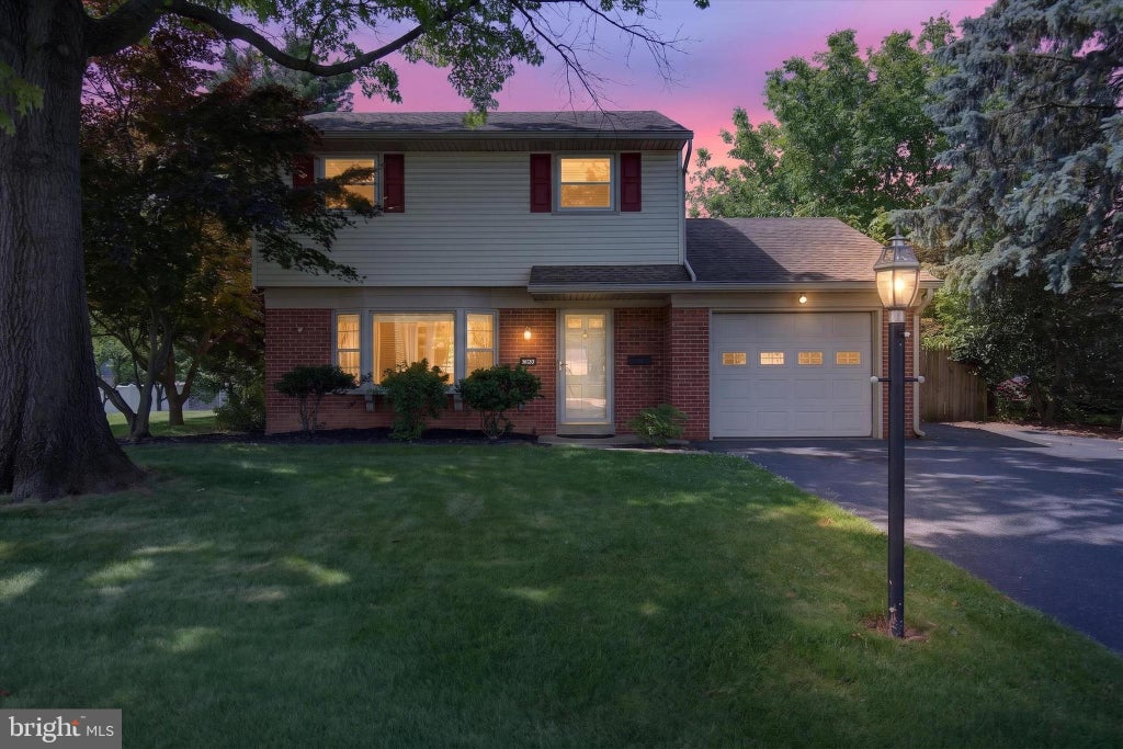 Photo of 1620 Stevens Street, EAST PETERSBURG, PA 17520 (MLS # PALA2090086)