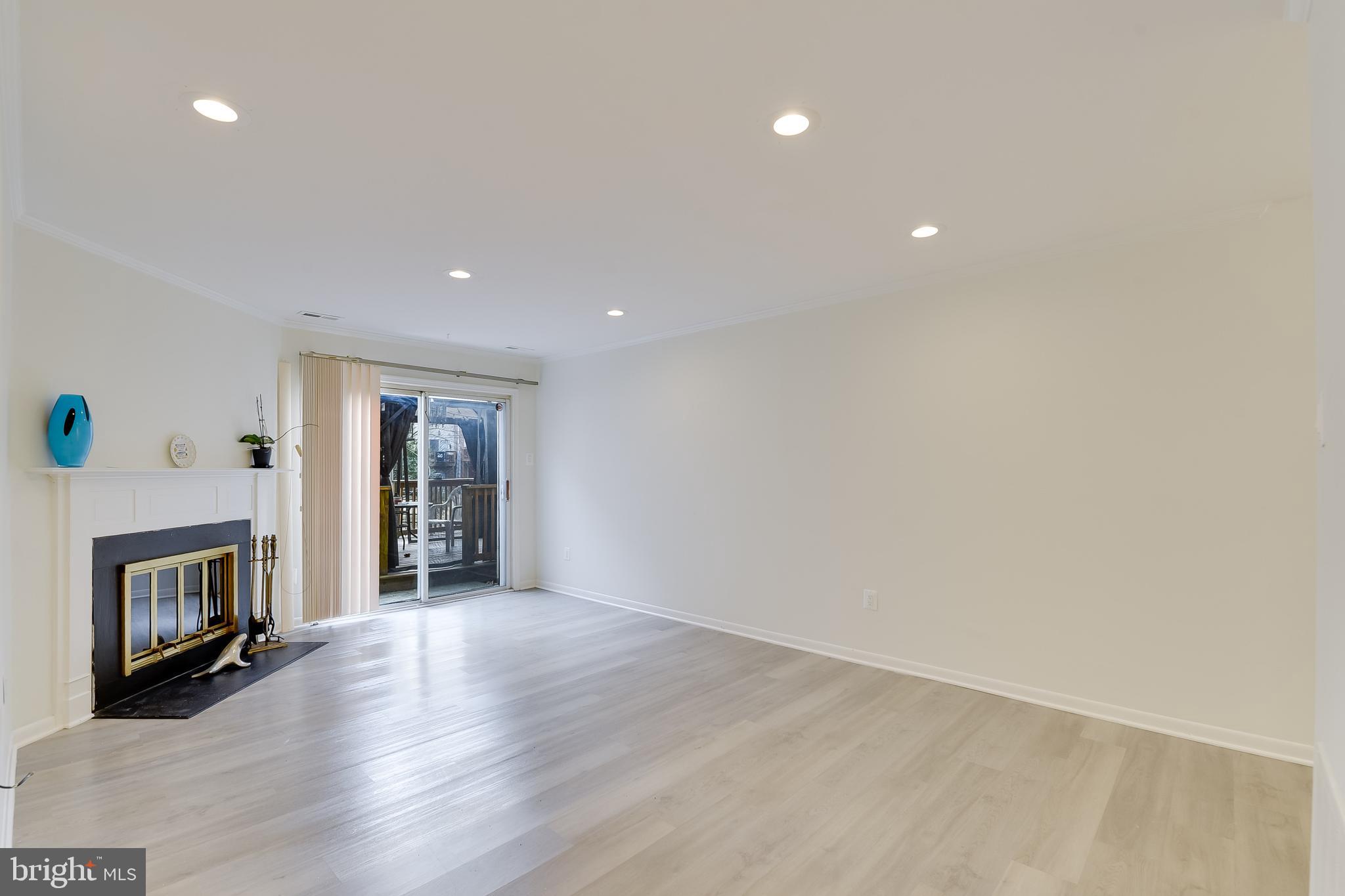 CANDLEWOOD - Residential