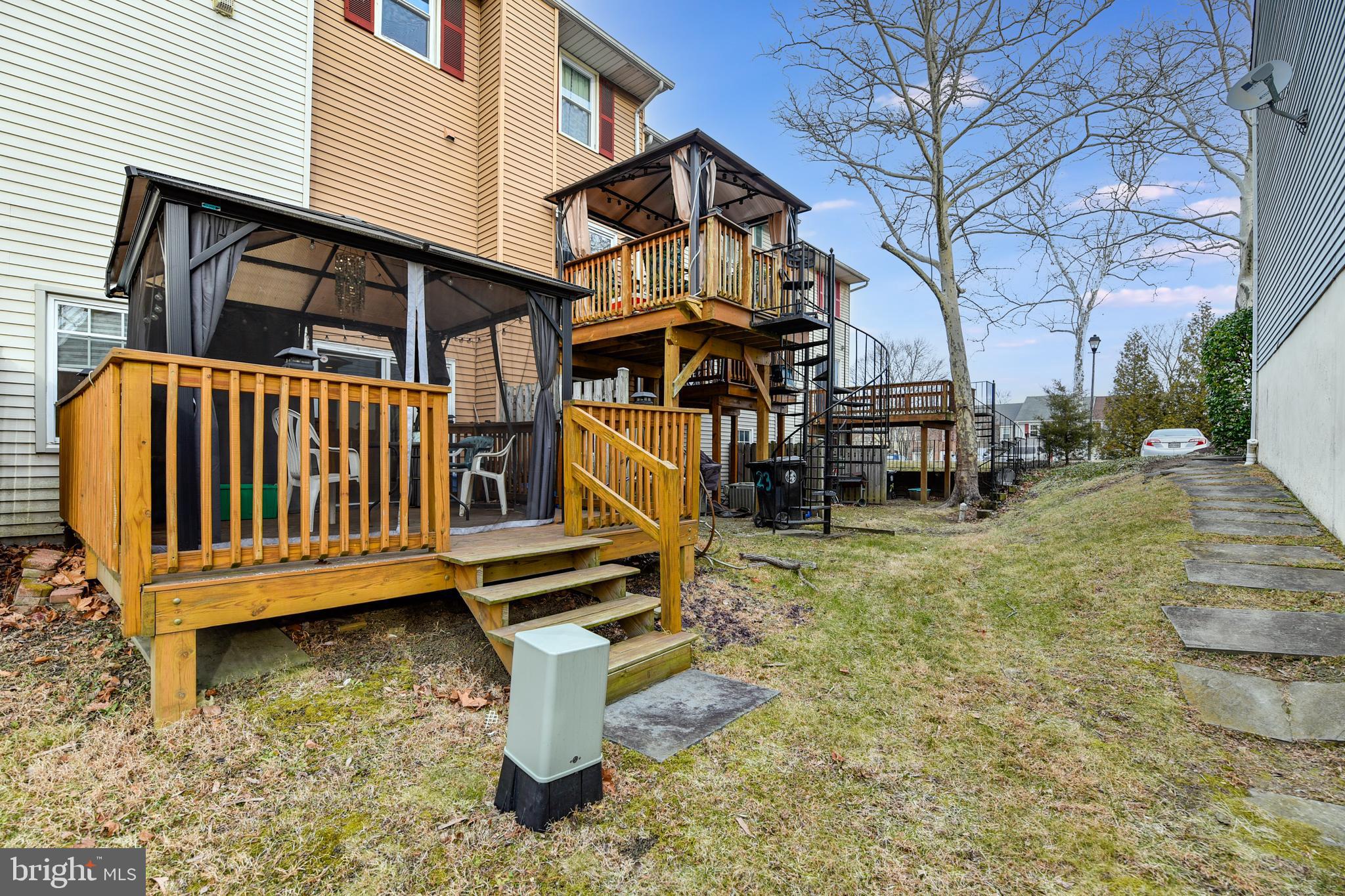 CANDLEWOOD - Residential