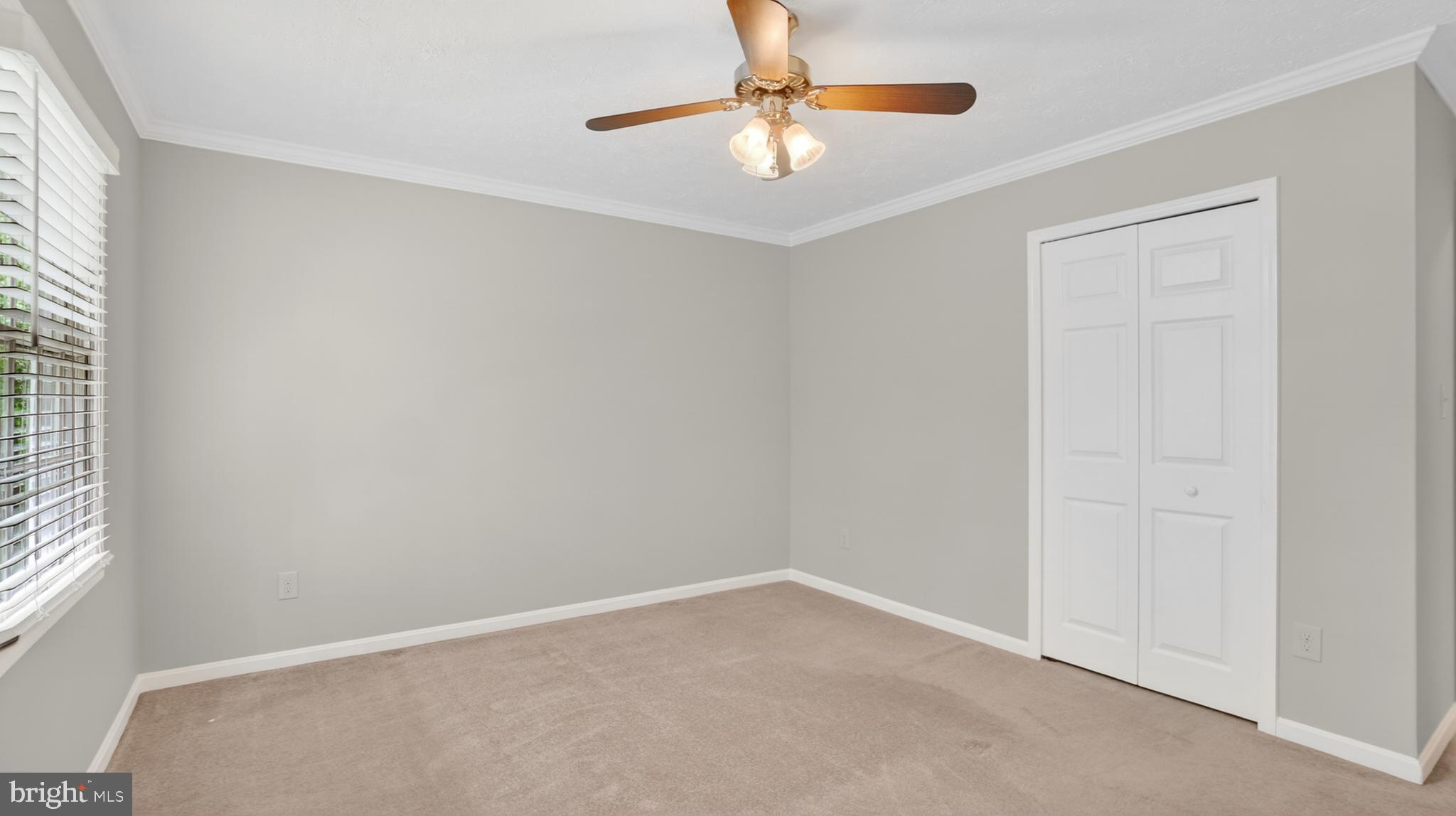 BAY COUNTRY - Residential