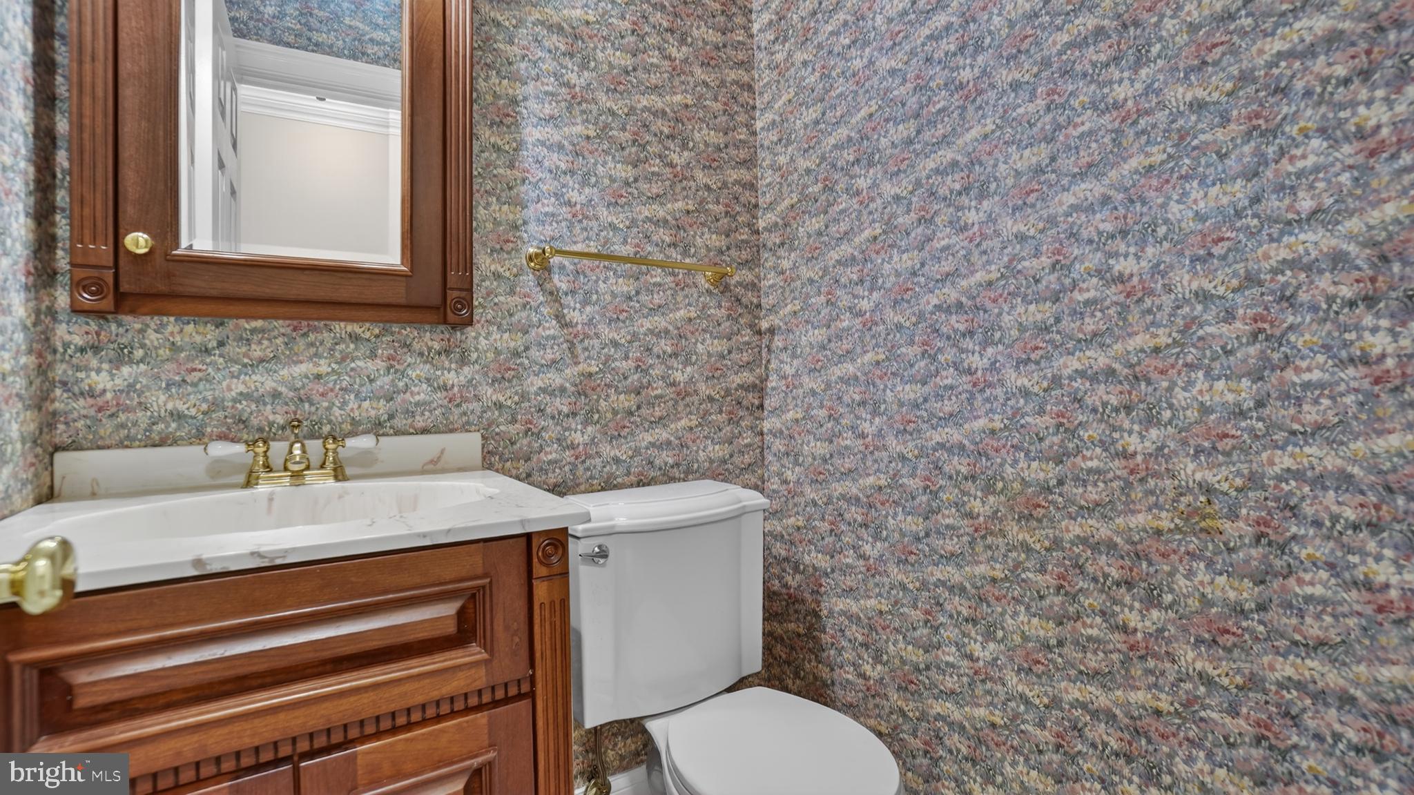 BAY COUNTRY - Residential