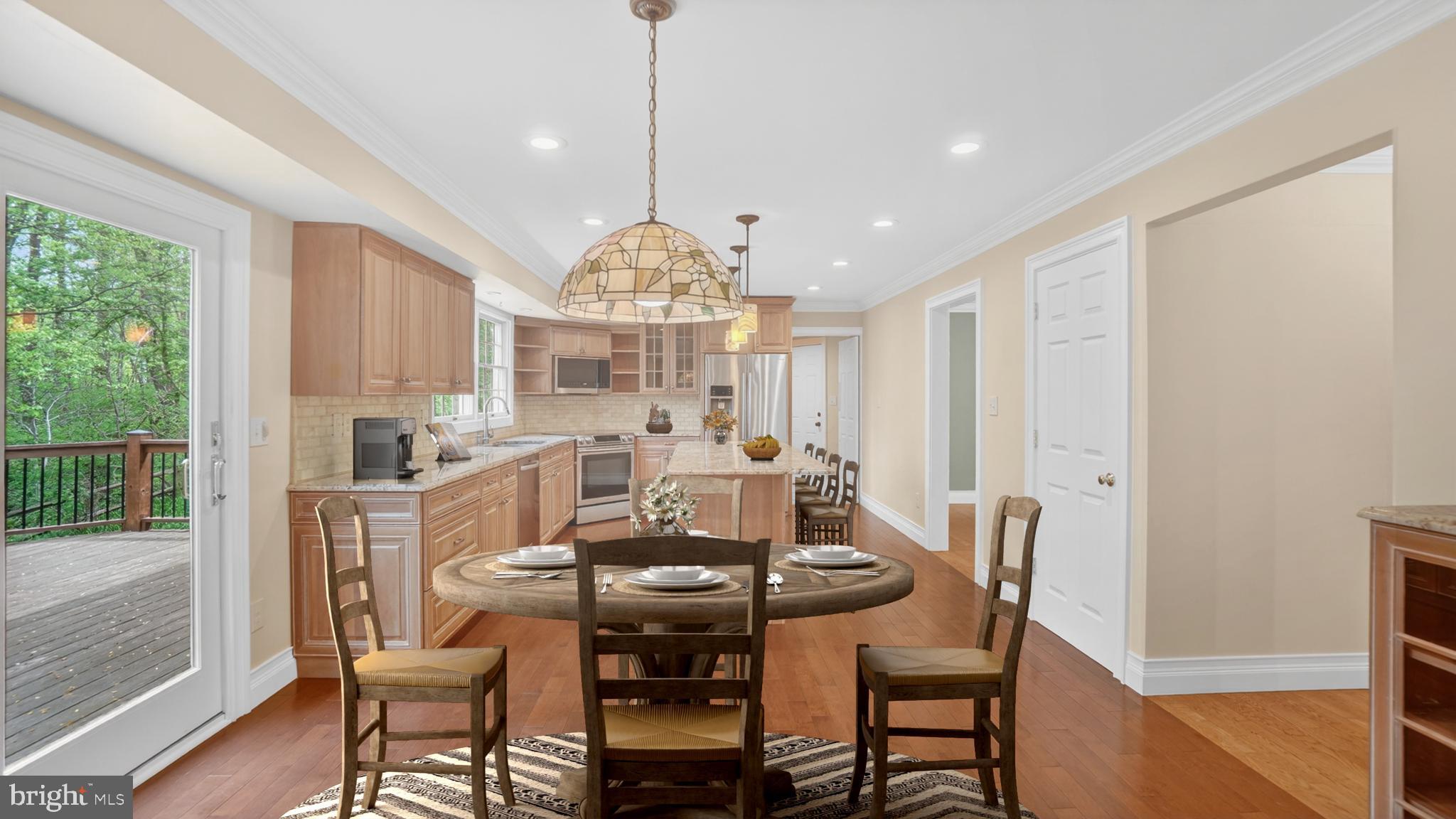 BAY COUNTRY - Residential