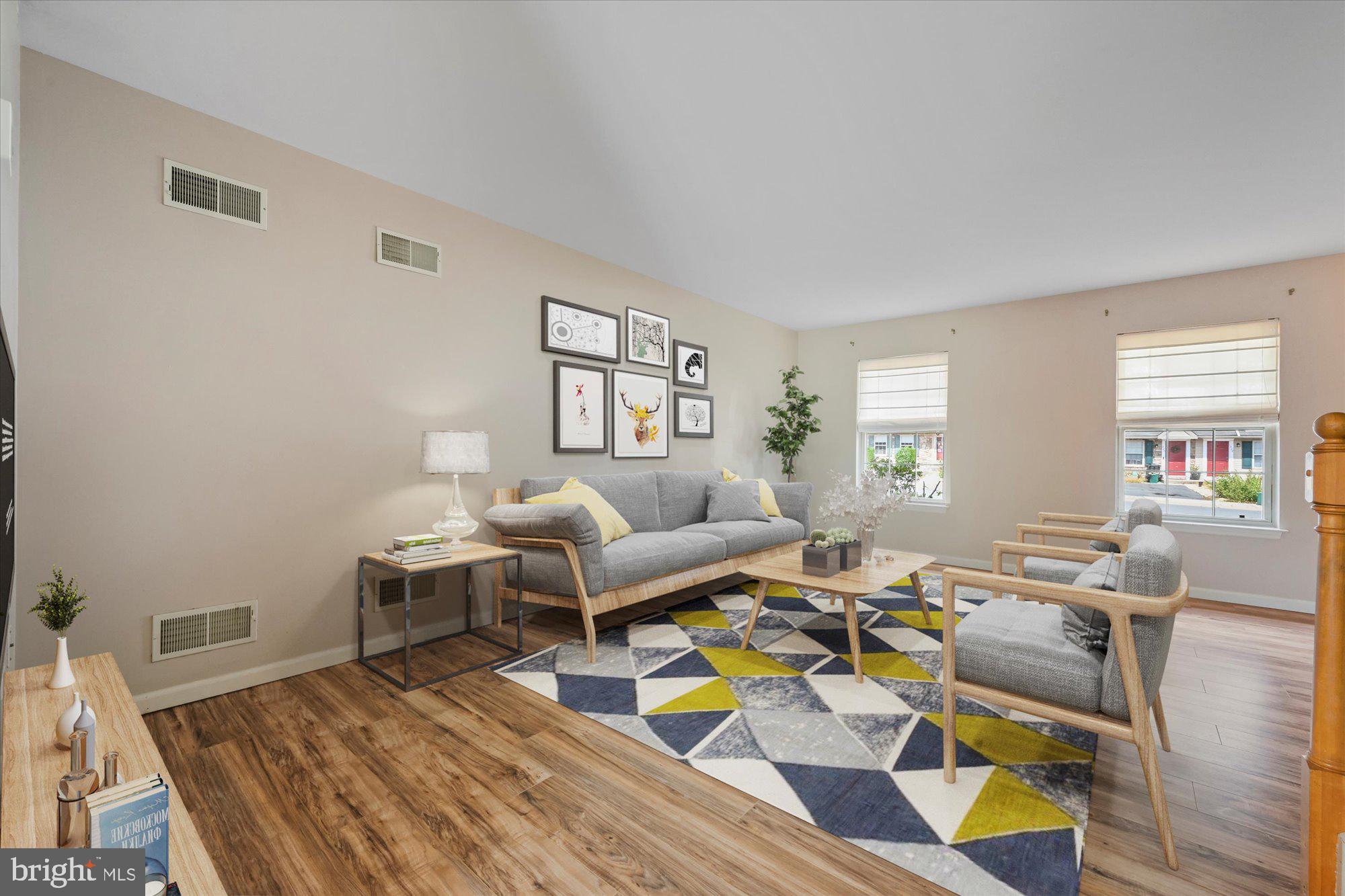 LONGWOOD SQUARE - Residential