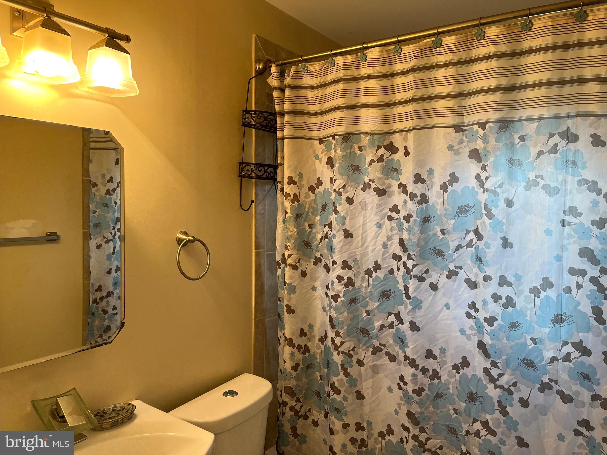 DISTRICT HEIGHTS - Residential