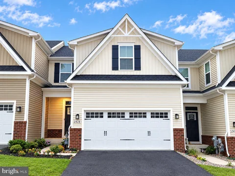 MLS: MDHR2060920