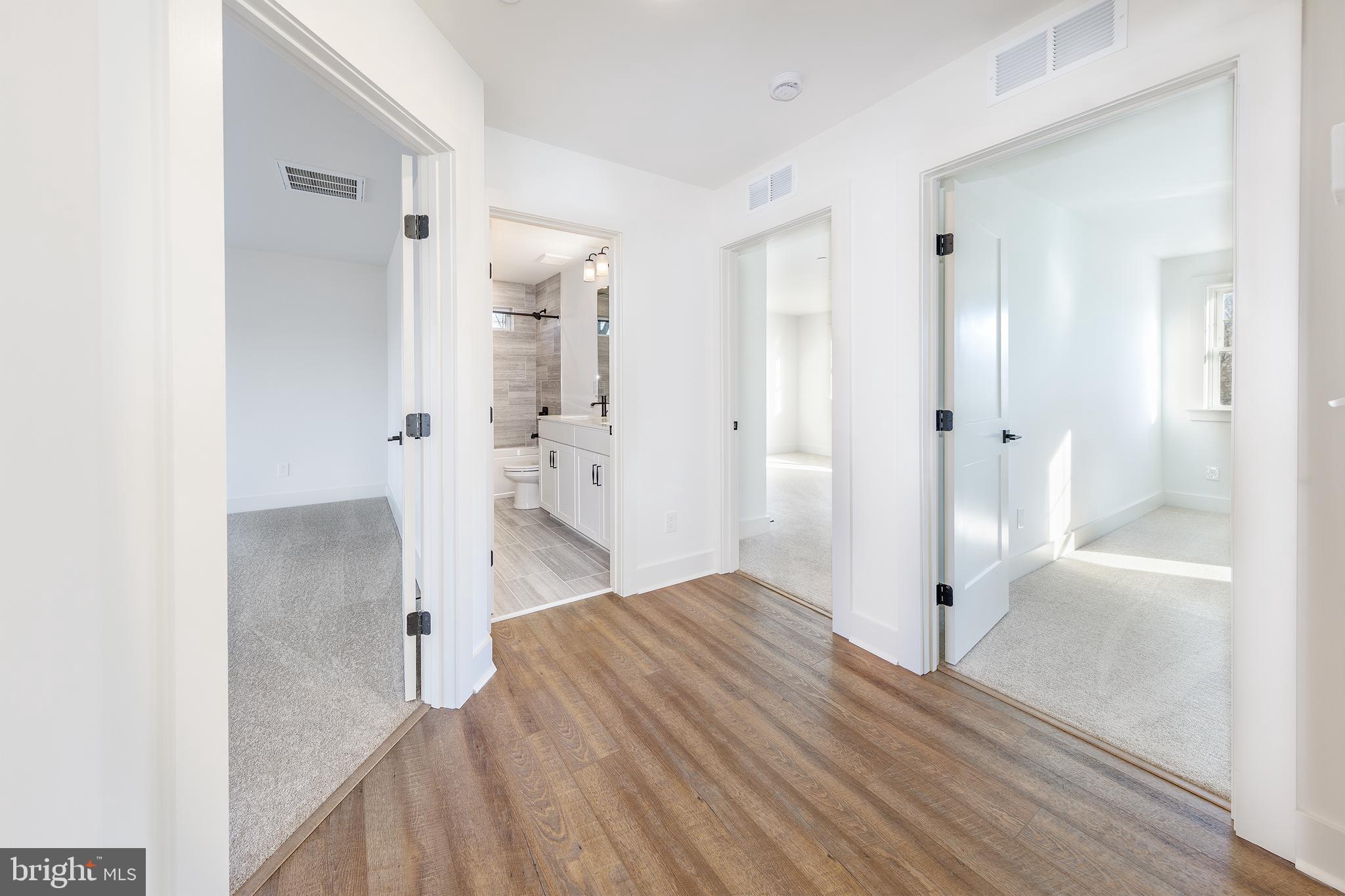 HARBOR VIEW - Residential