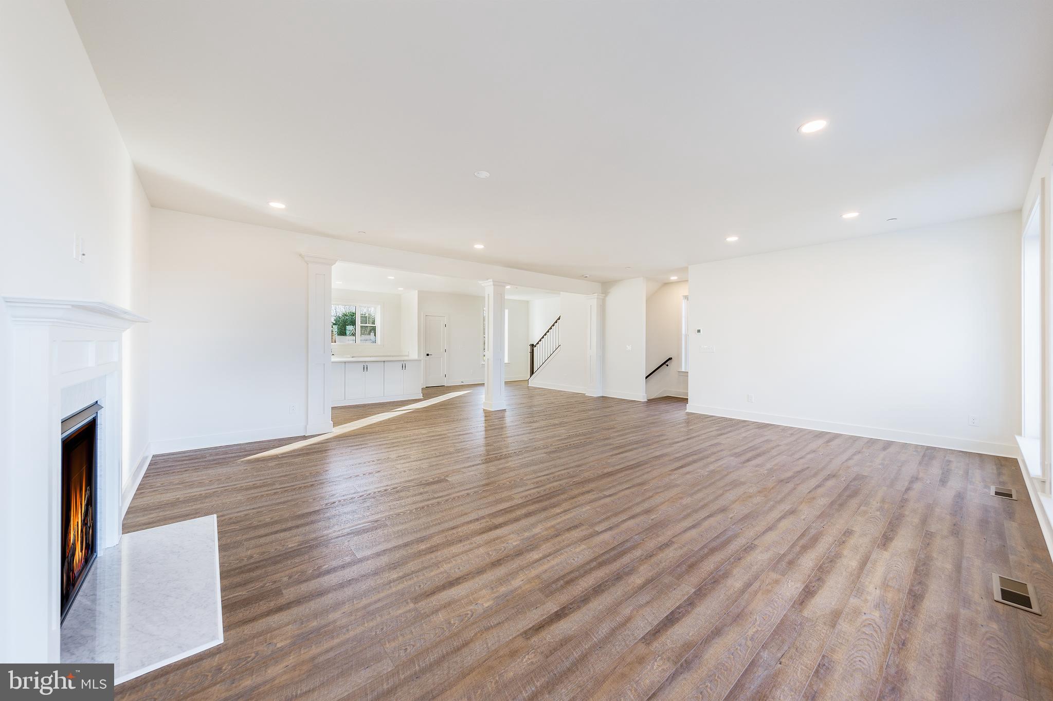 HARBOR VIEW - Residential