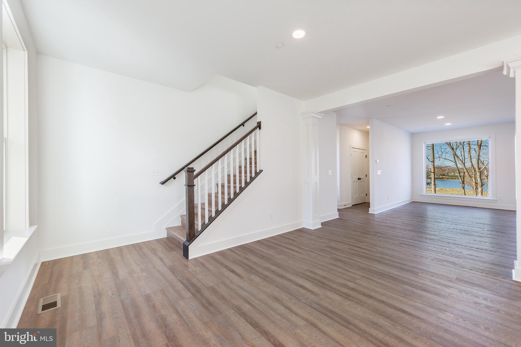 HARBOR VIEW - Residential