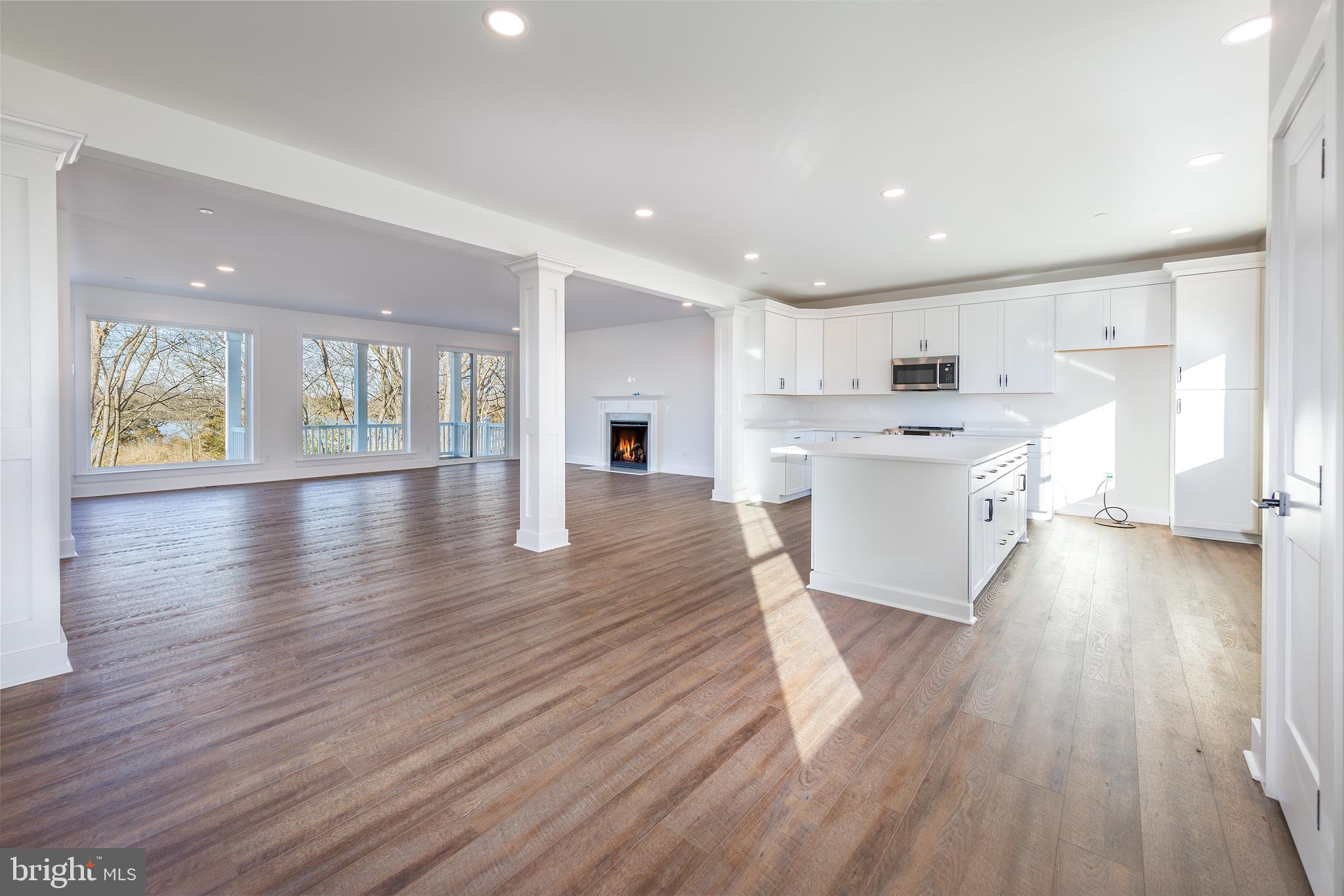 HARBOR VIEW - Residential