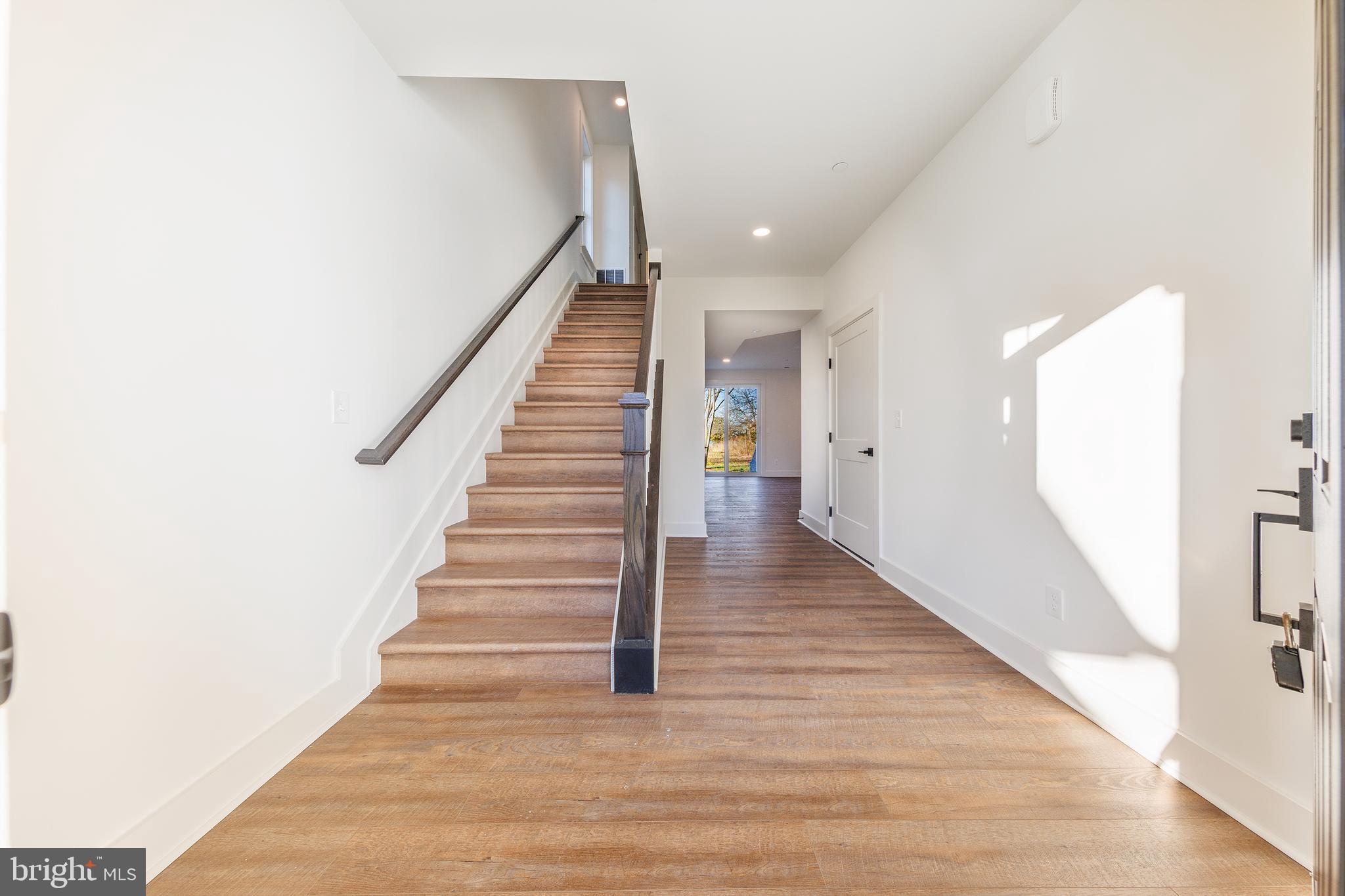 HARBOR VIEW - Residential