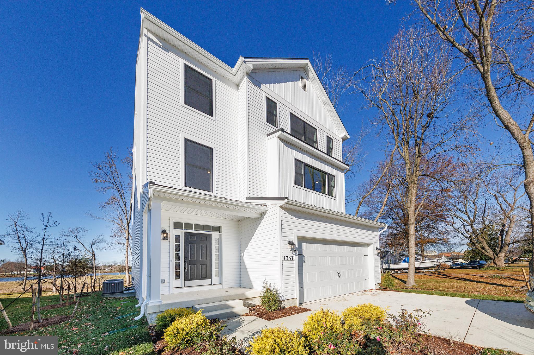 HARBOR VIEW - Residential