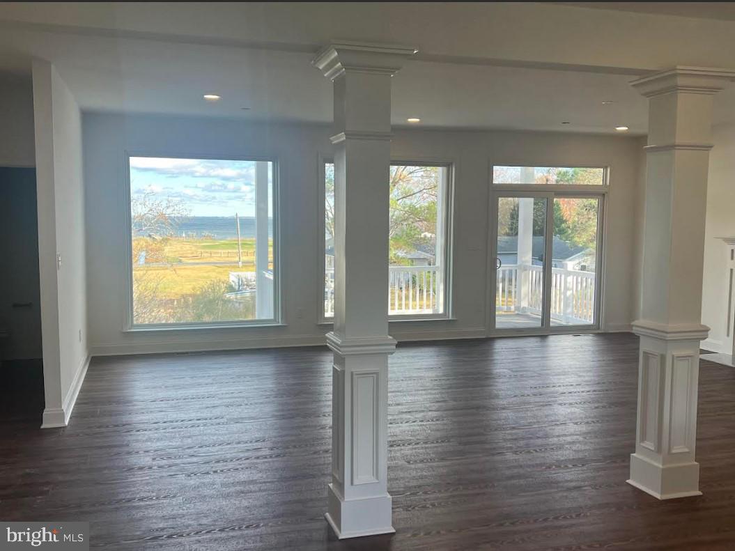 HARBOR VIEW - Residential