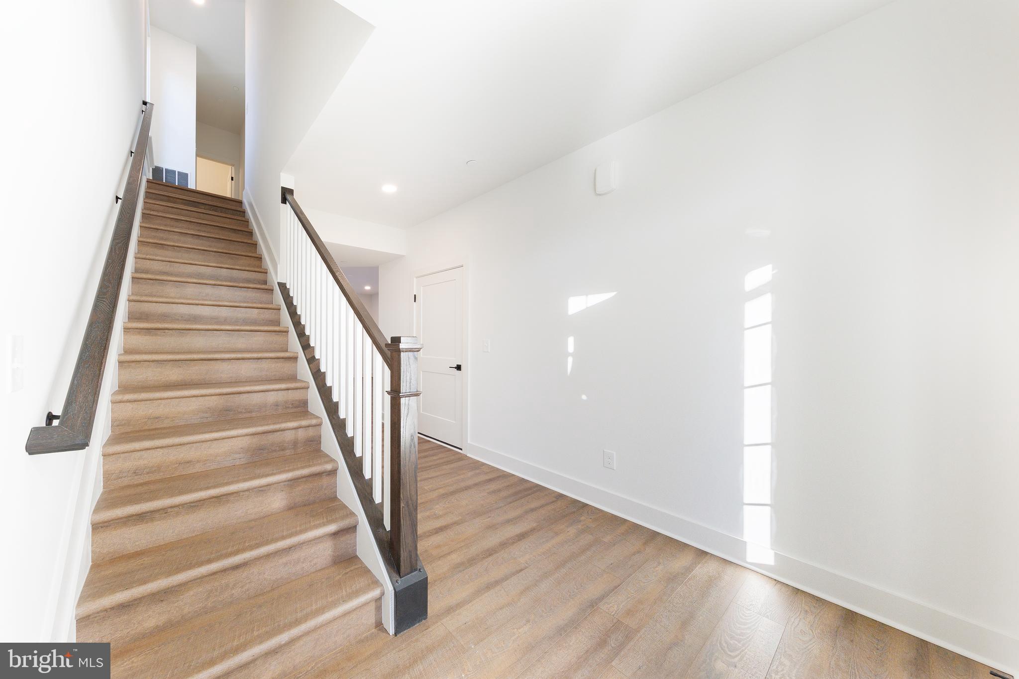 HARBOR VIEW - Residential