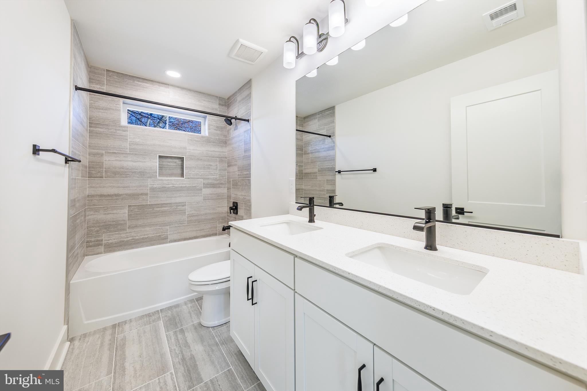 HARBOR VIEW - Residential