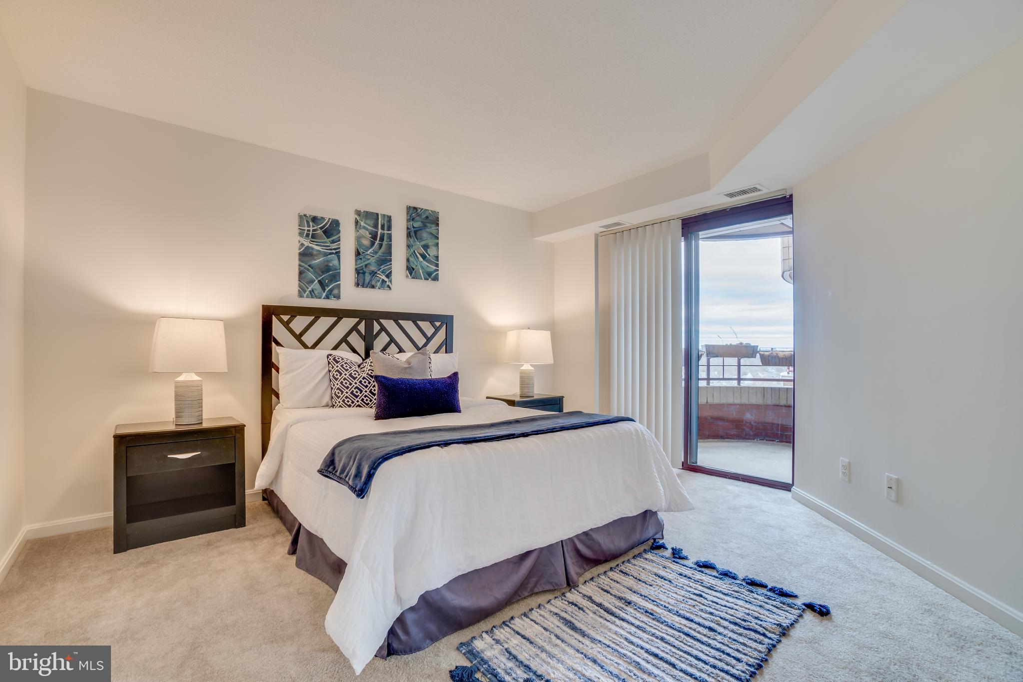 CLARENDON - Residential