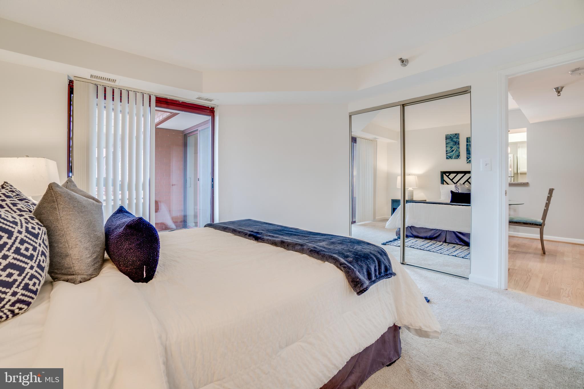 CLARENDON - Residential