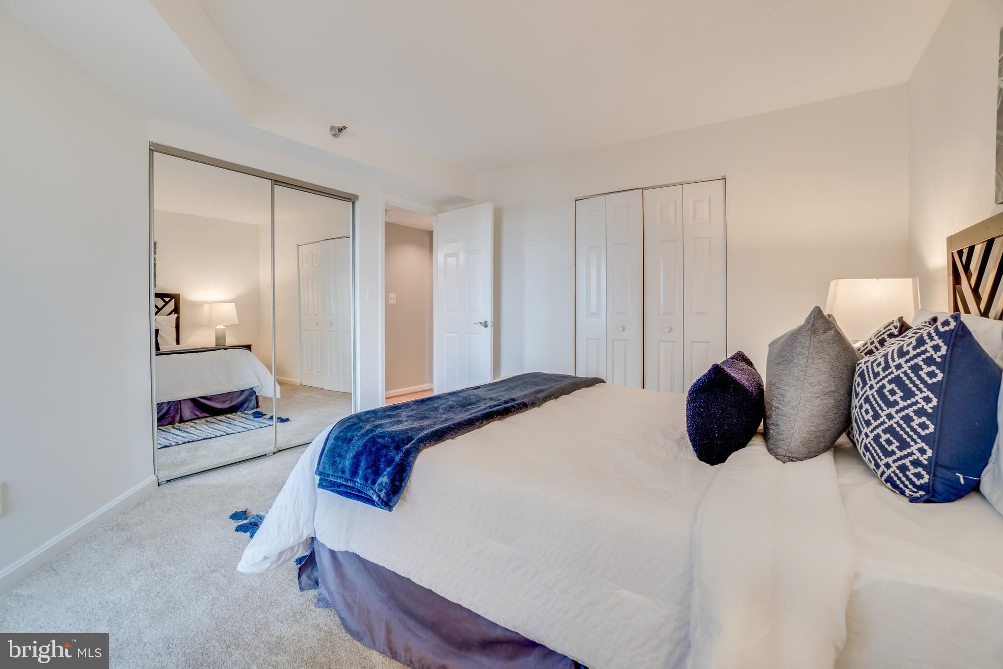 CLARENDON - Residential