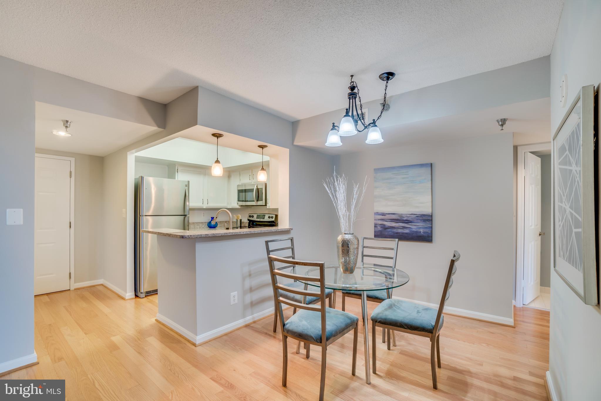 CLARENDON - Residential